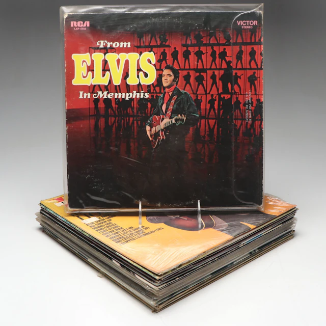"Heartbreak Hotel", "Country Memories" and More Elvis Presley Vinyl Records