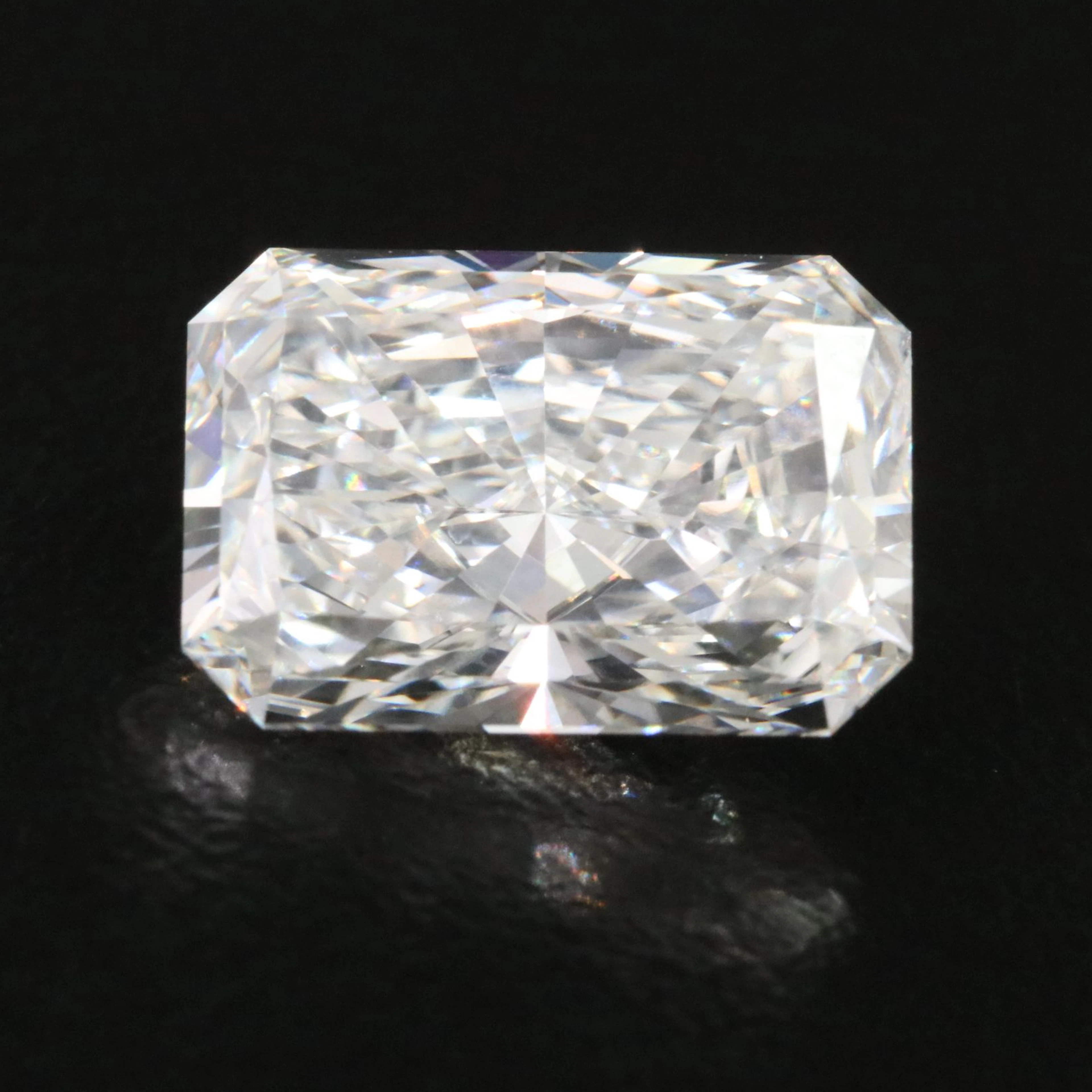 Loose 5.07 CT Lab Grown Diamond with IGI Report