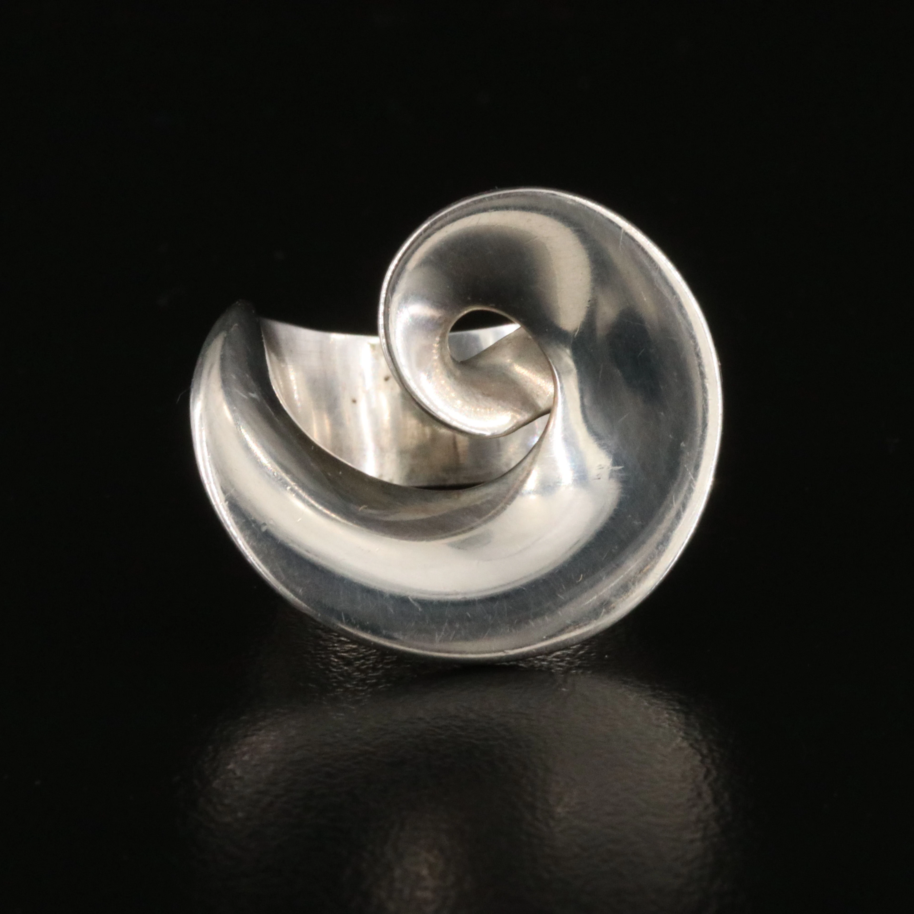 Vivianna Torun Bülow-Hübe for Georg Jensen Sterling "Mobius" Ring #443