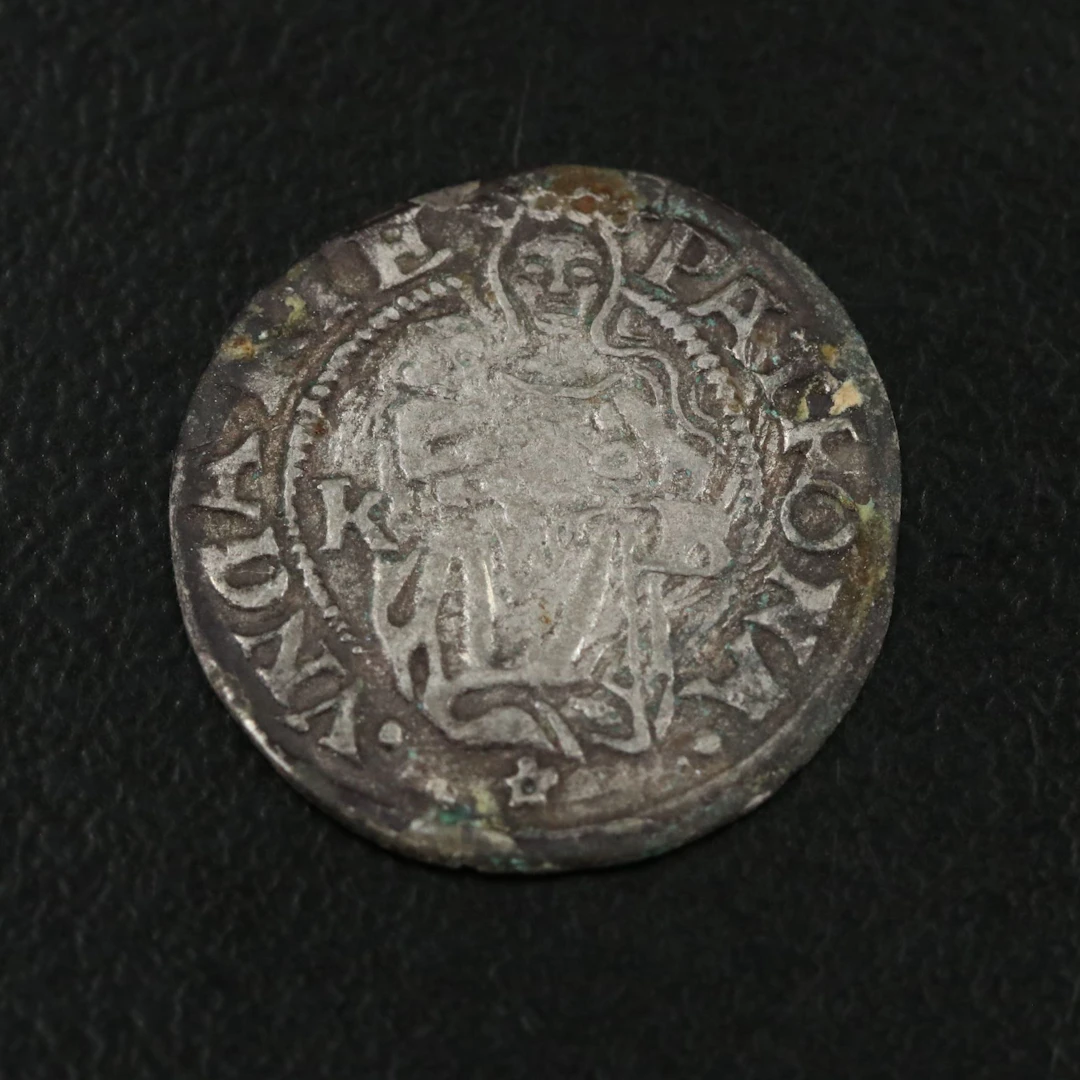 1536 Hungary Silver Denier with Madonna and Child