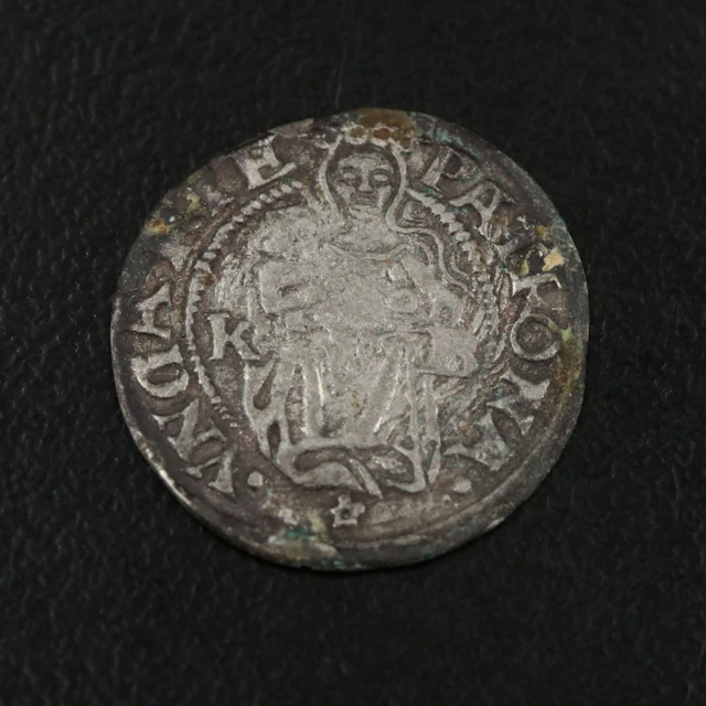 1536 Hungary Silver Denier with Madonna and Child