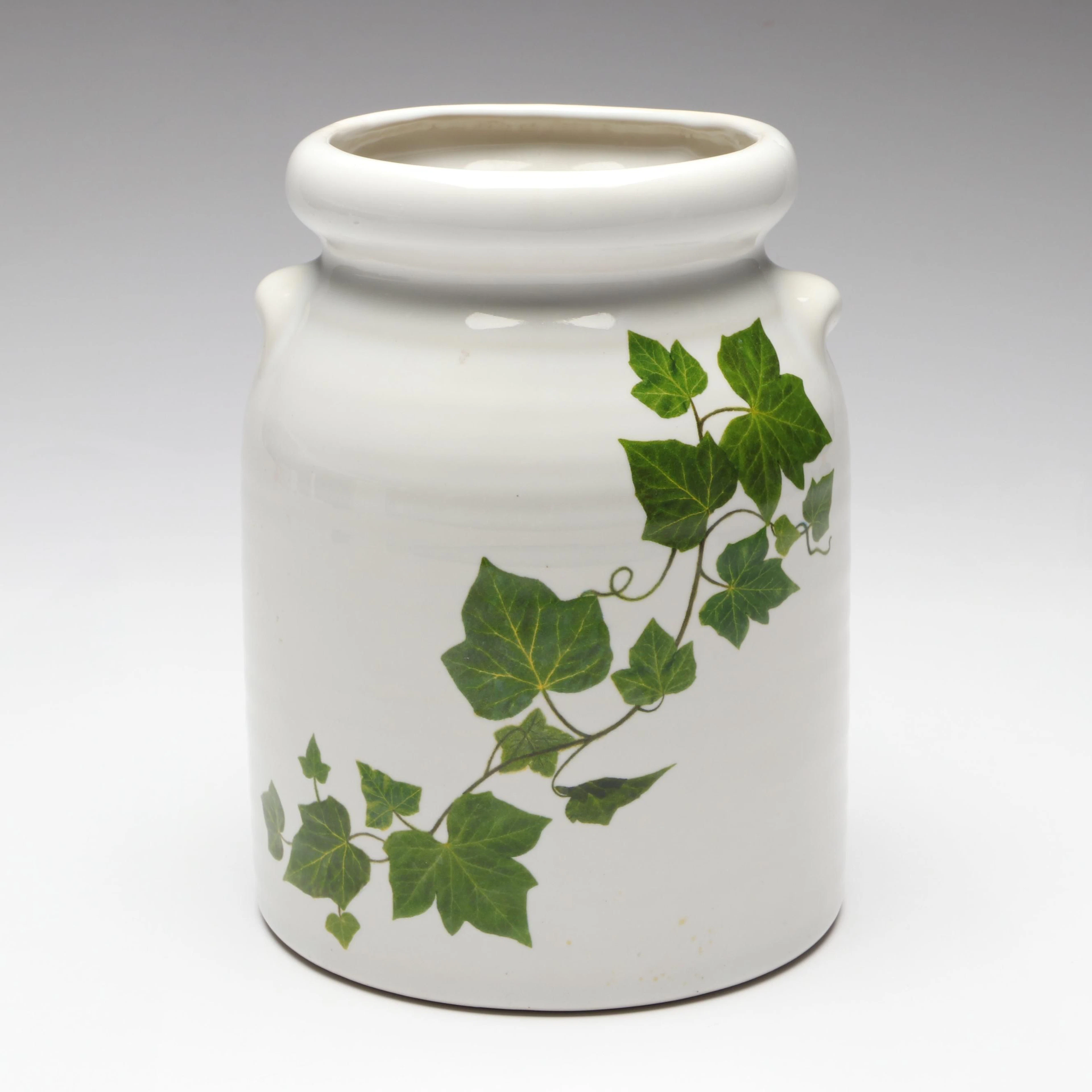 Harris Potteries Green Ivy Ceramic Crock