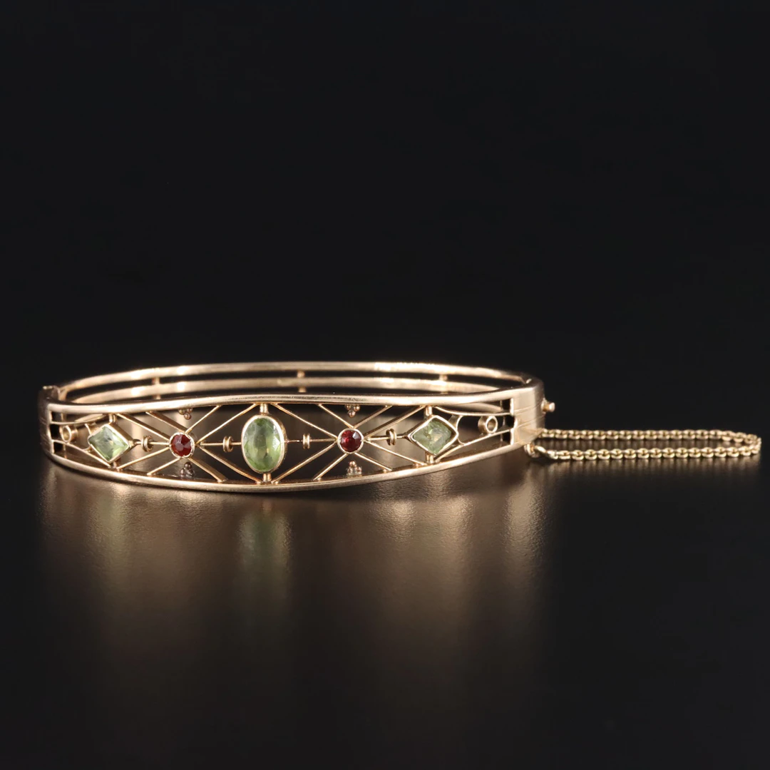 Vintage 14K Peridot and Garnet Bracelet, c. 1940s