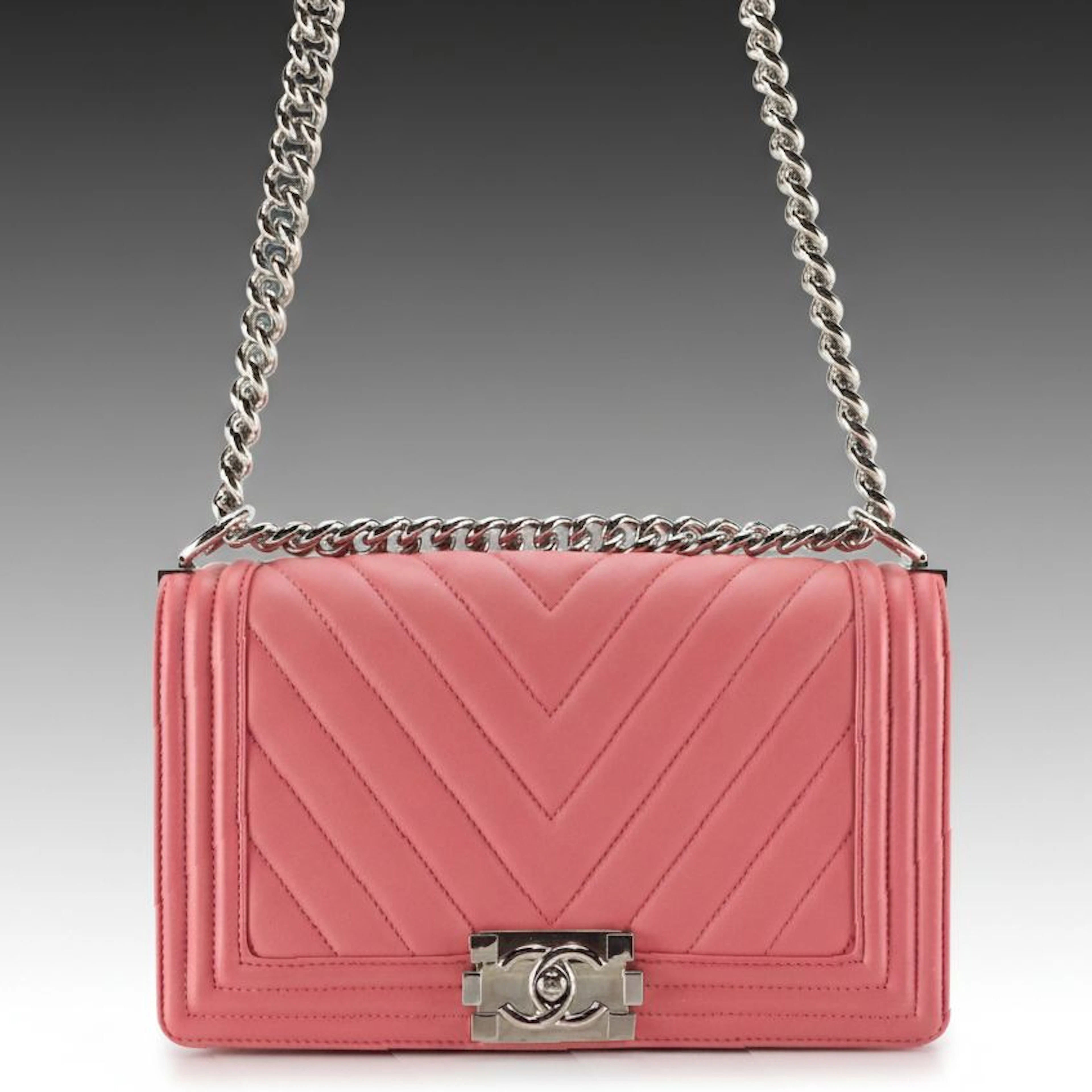 Chanel Pink Chevron Matelassé Leather Medium Boy Flap Bag