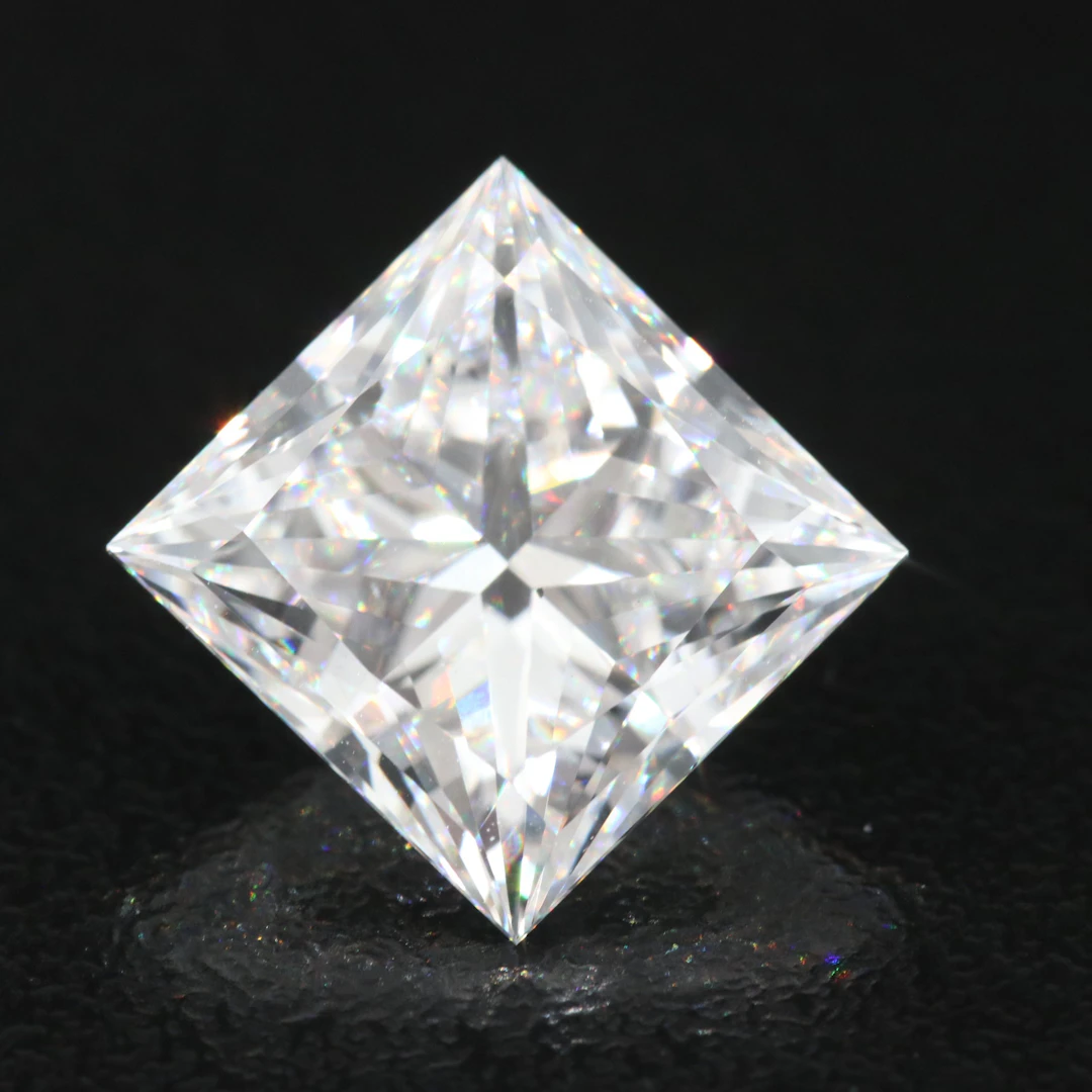 Loose 4.05 CT Lab Grown Diamond with IGI Report