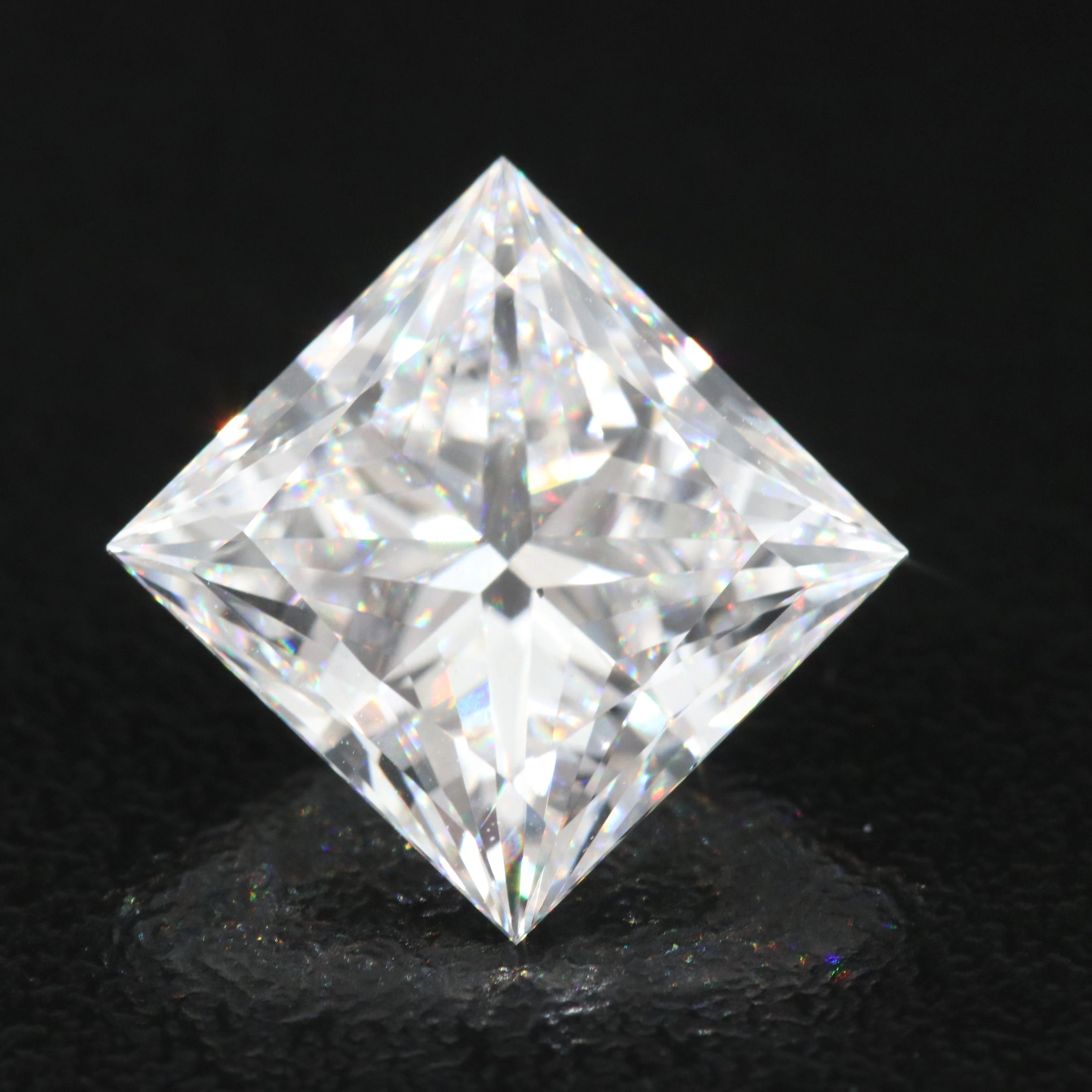 Loose 4.05 CT Lab Grown Diamond with IGI Report