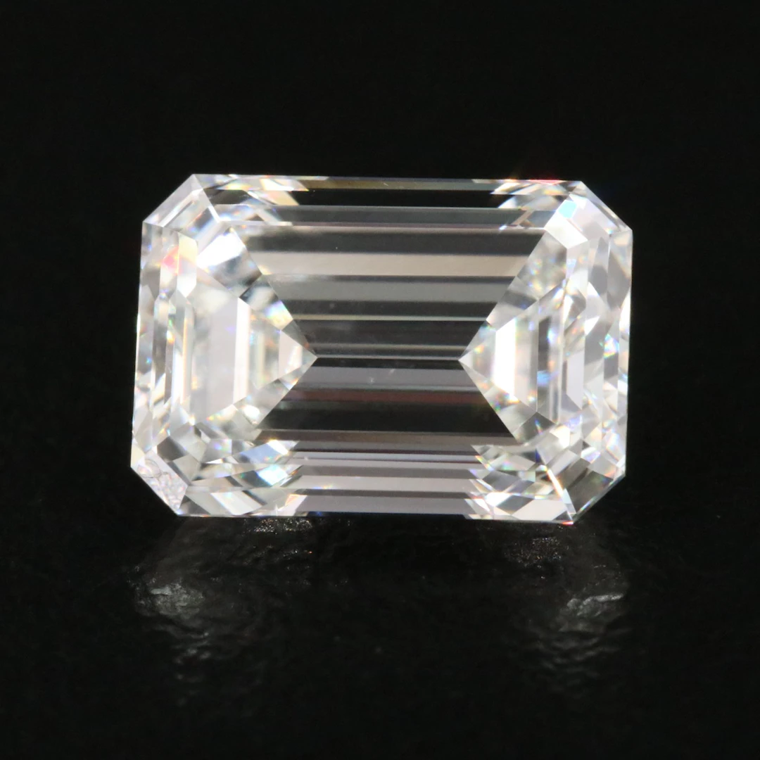 Loose 3.07 CT Lab Grown Diamond with IGI Report