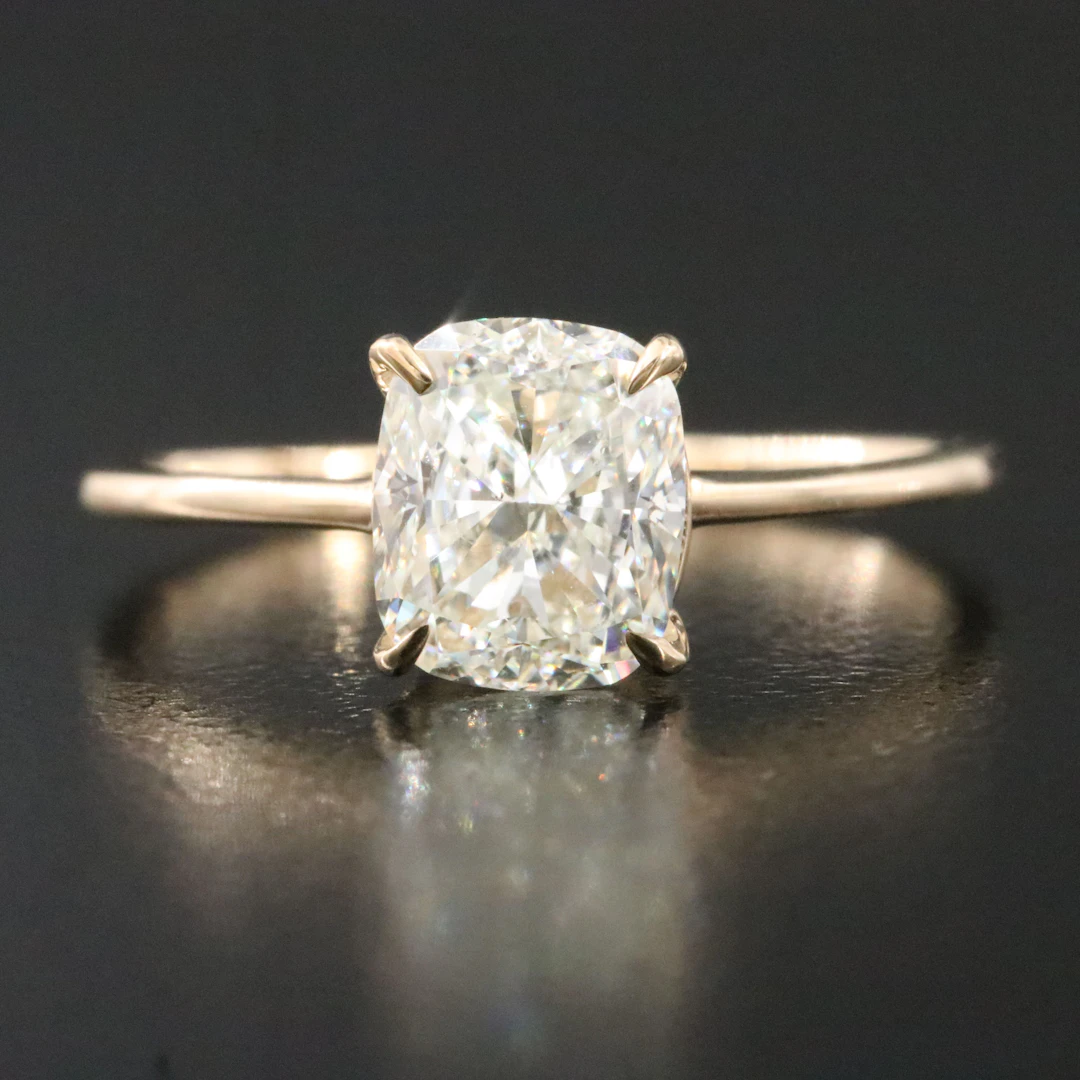 14K 2.00 CT Diamond Solitaire Ring with IGI Report