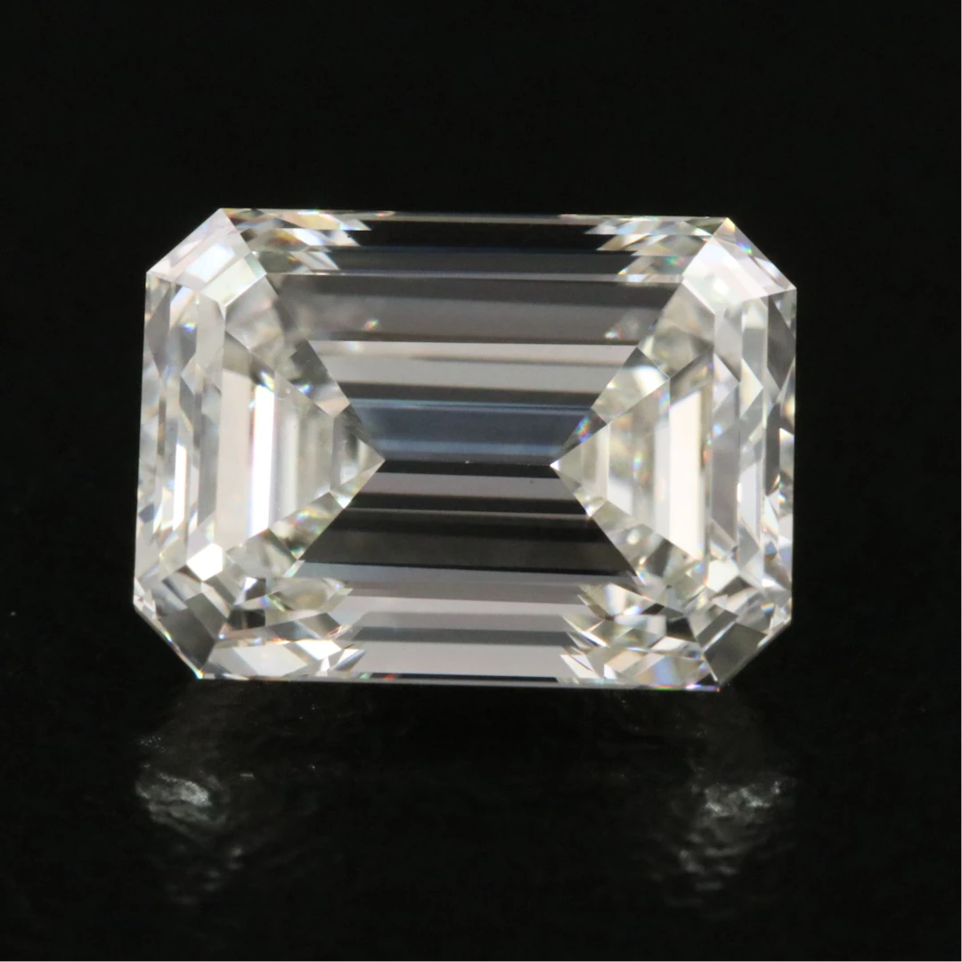 Loose 3.04 CT Lab Grown Diamond with IGI Report