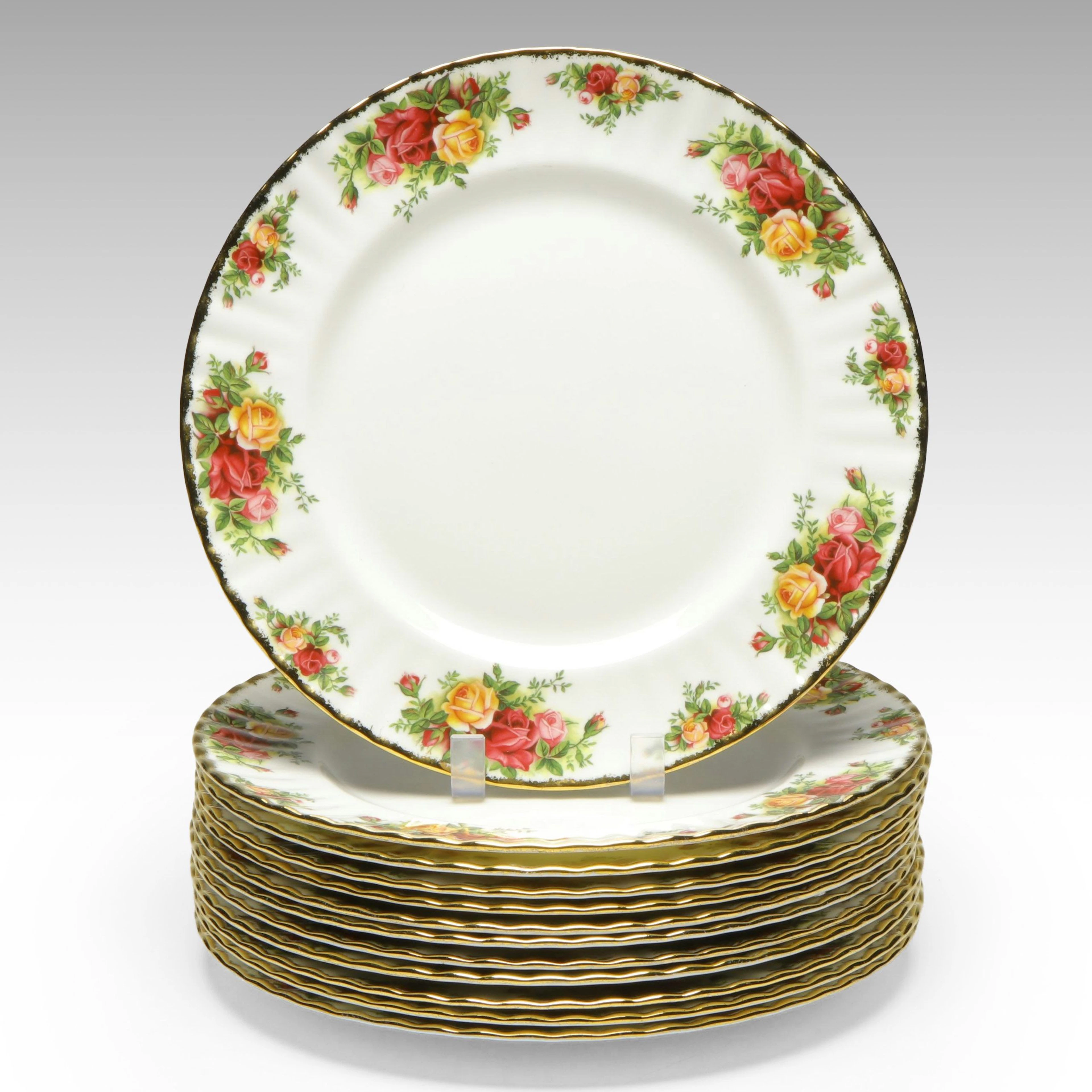 Royal Albert "Old Country Roses" Porcelain Dinner Plates, 1962