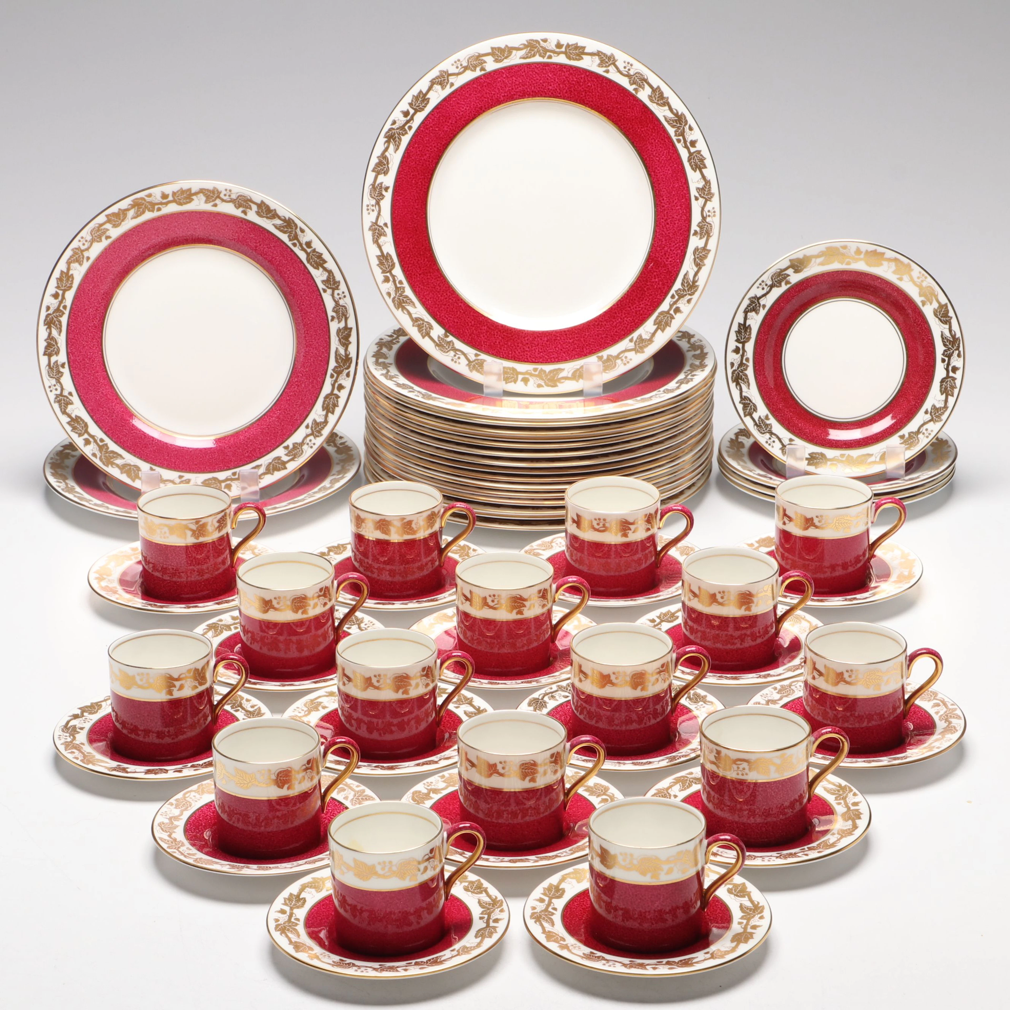 Wedgwood "Whitehall" Ruby Band Bone China Dinnerware, Mid to Late 20th Century