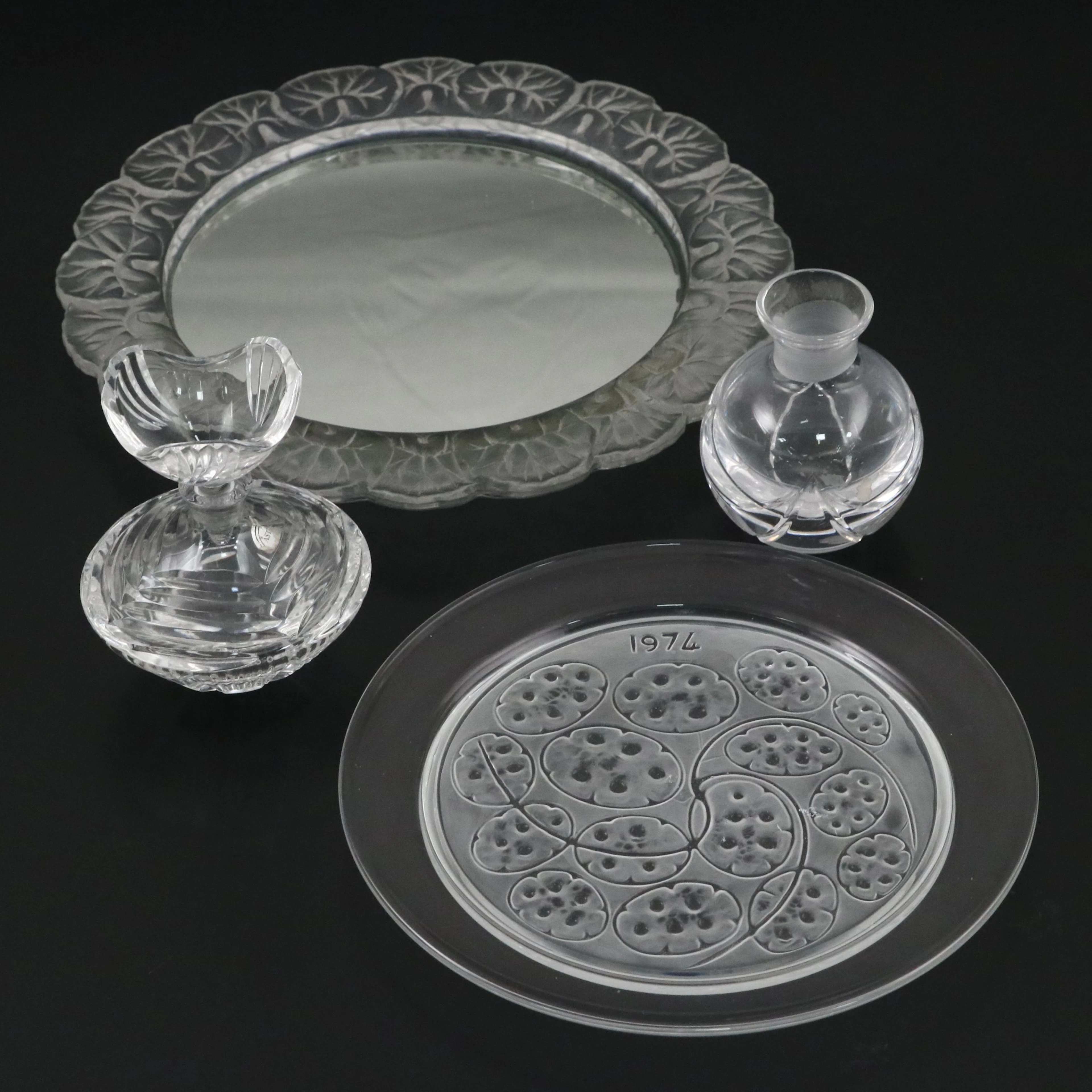 Lalique Frosted Crystal Platters with Perfume Bottles, Late 20th Century