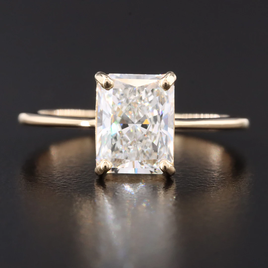 14K 1.80 CT Lab Grown Diamond Solitaire Ring with IGI Report