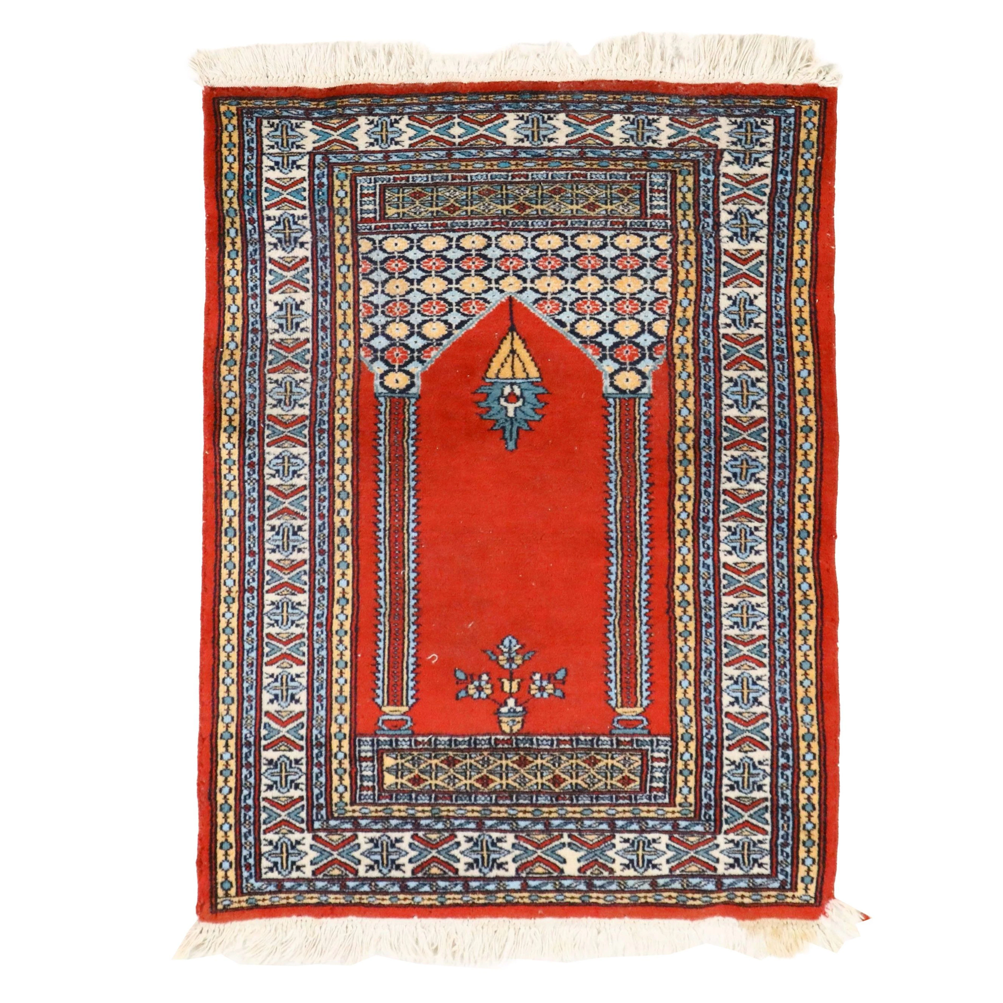 2'8 x 4'2 Hand-Knotted Turkish Ghiordes Prayer Rug