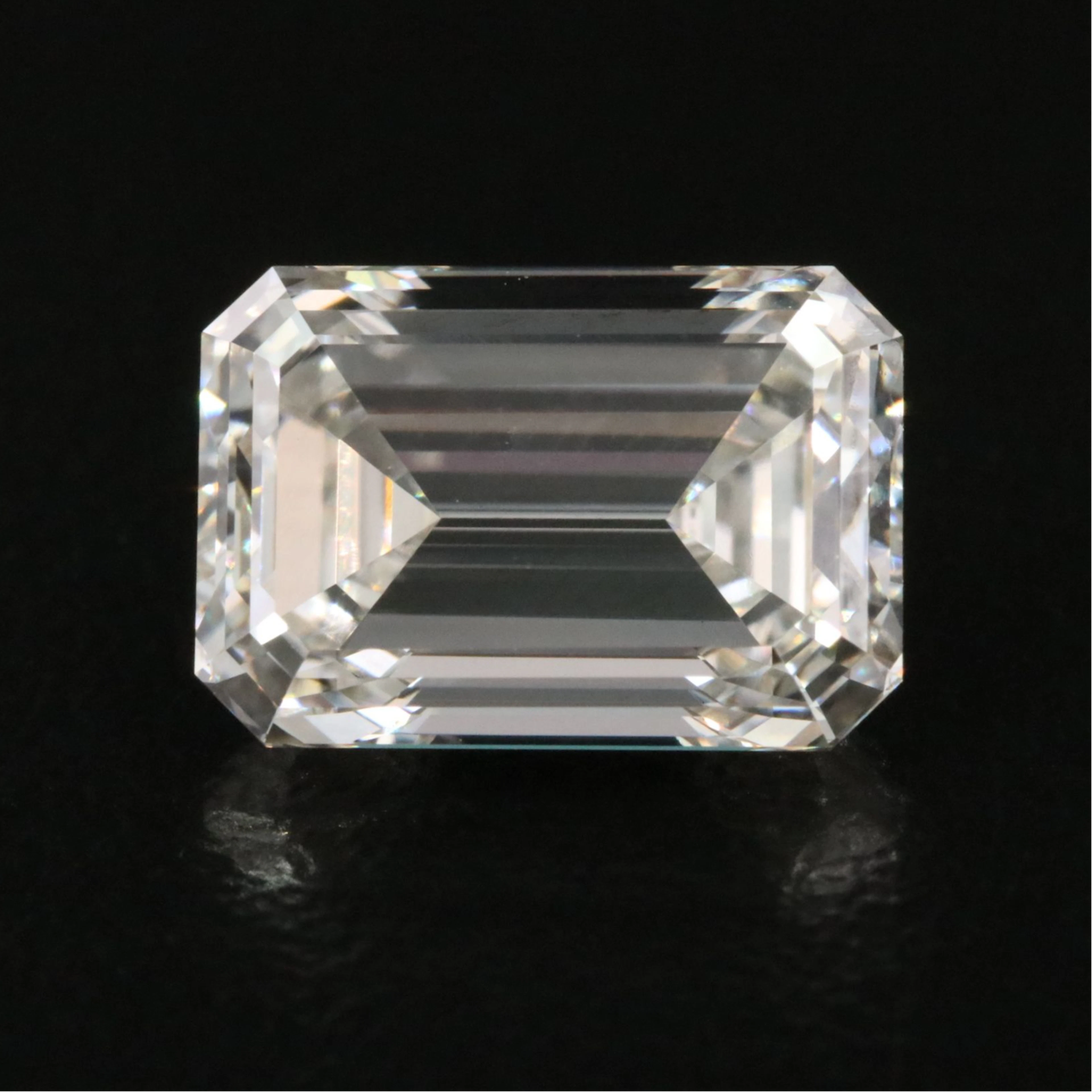 Loose 3.06 CT Lab Grown Diamond with IGI Report