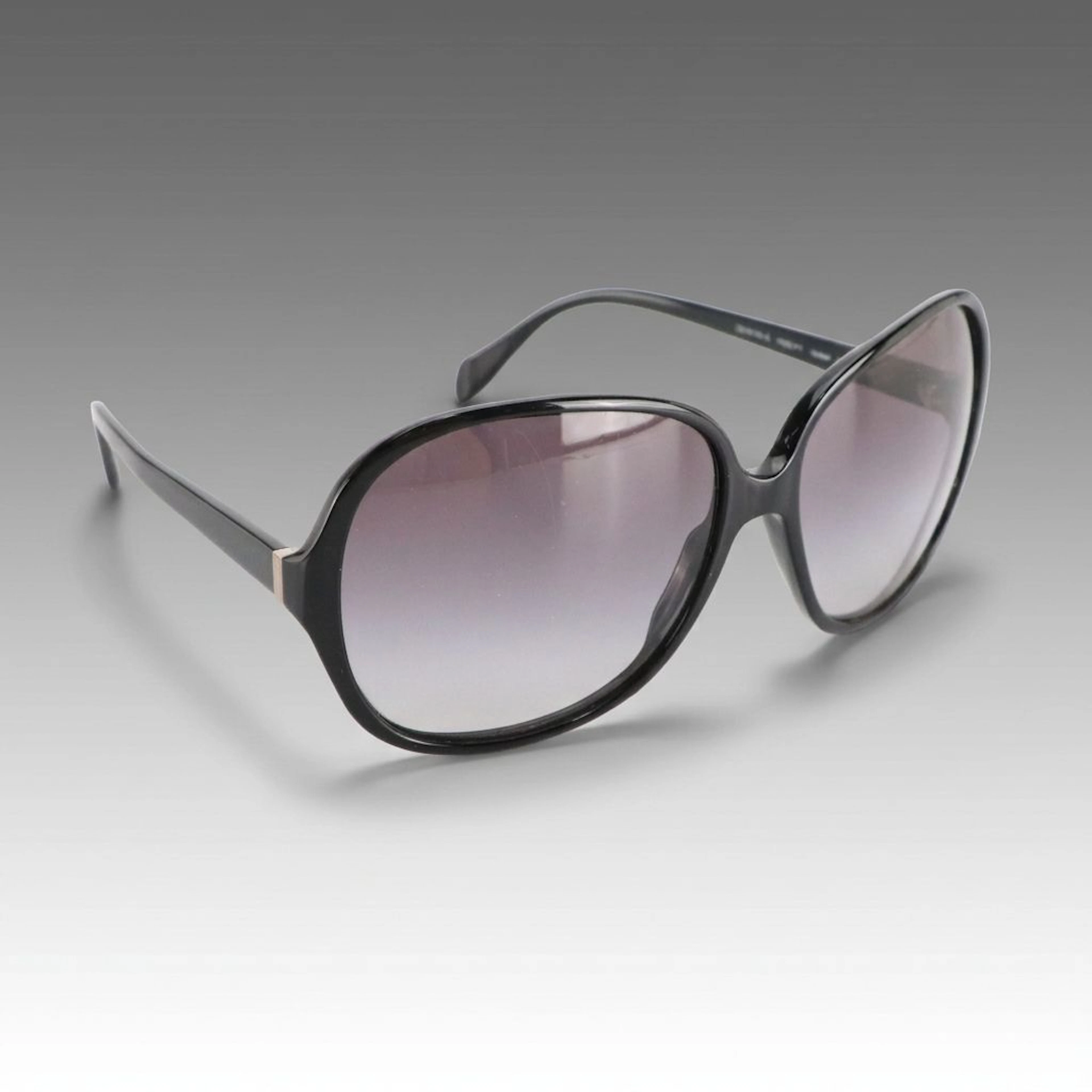Oliver Peoples 'Isobel' OV5110-S 1005/11 Black Round Sunglasses, With Case