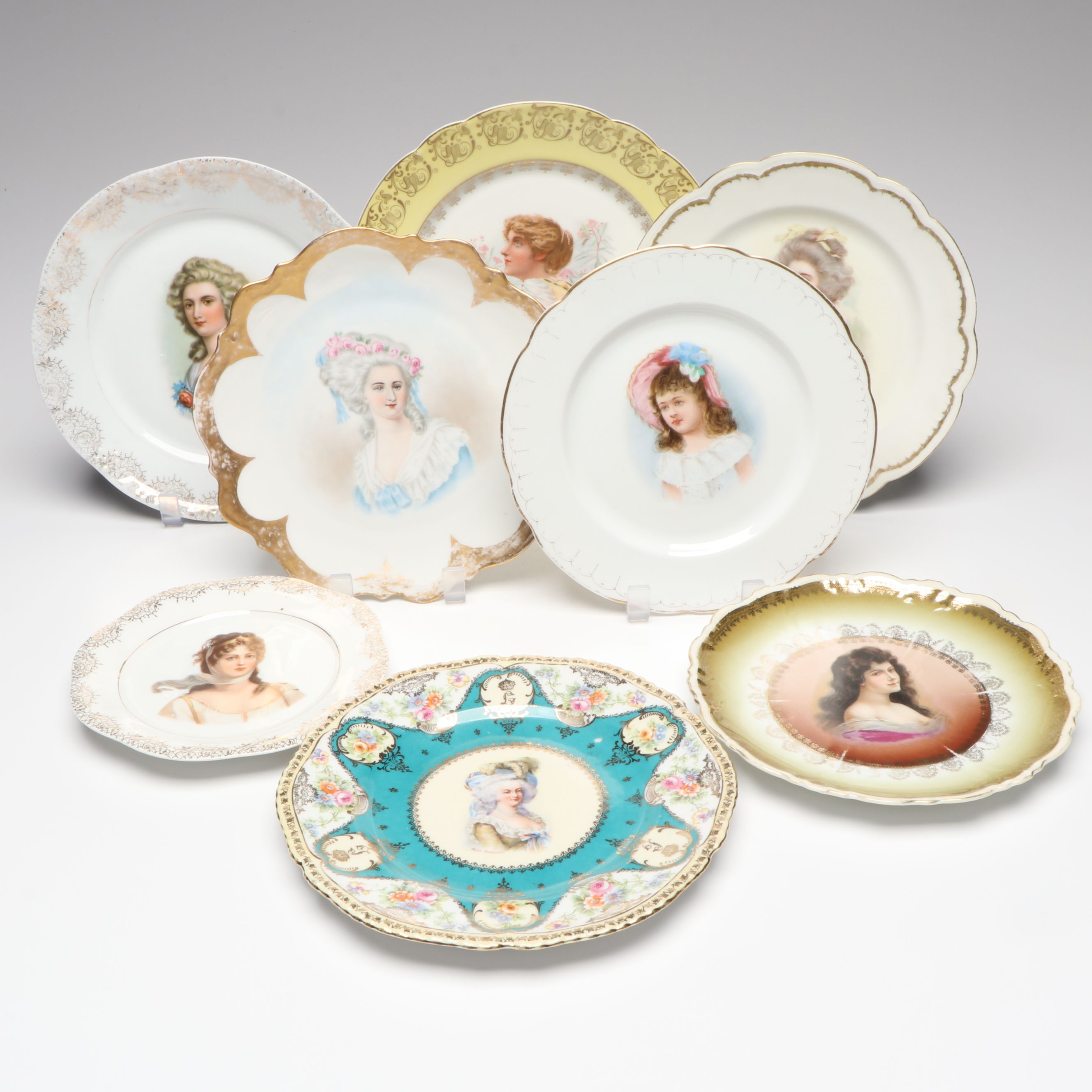 Auction price result for sevres plates | Barnebys auction results.