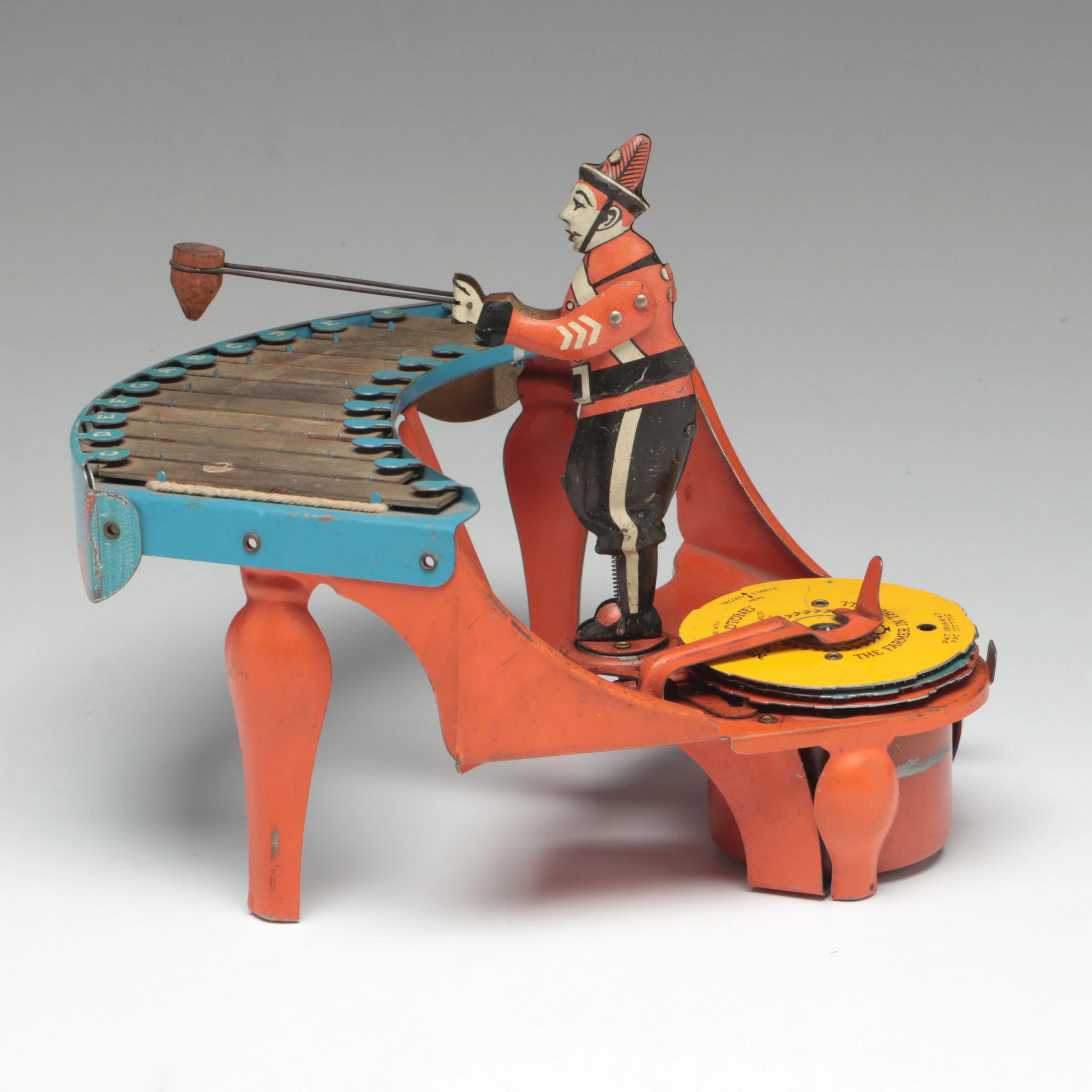 Wolverine "Zilotone" Tin Litho Musical Wind-Up Toy, 1930s