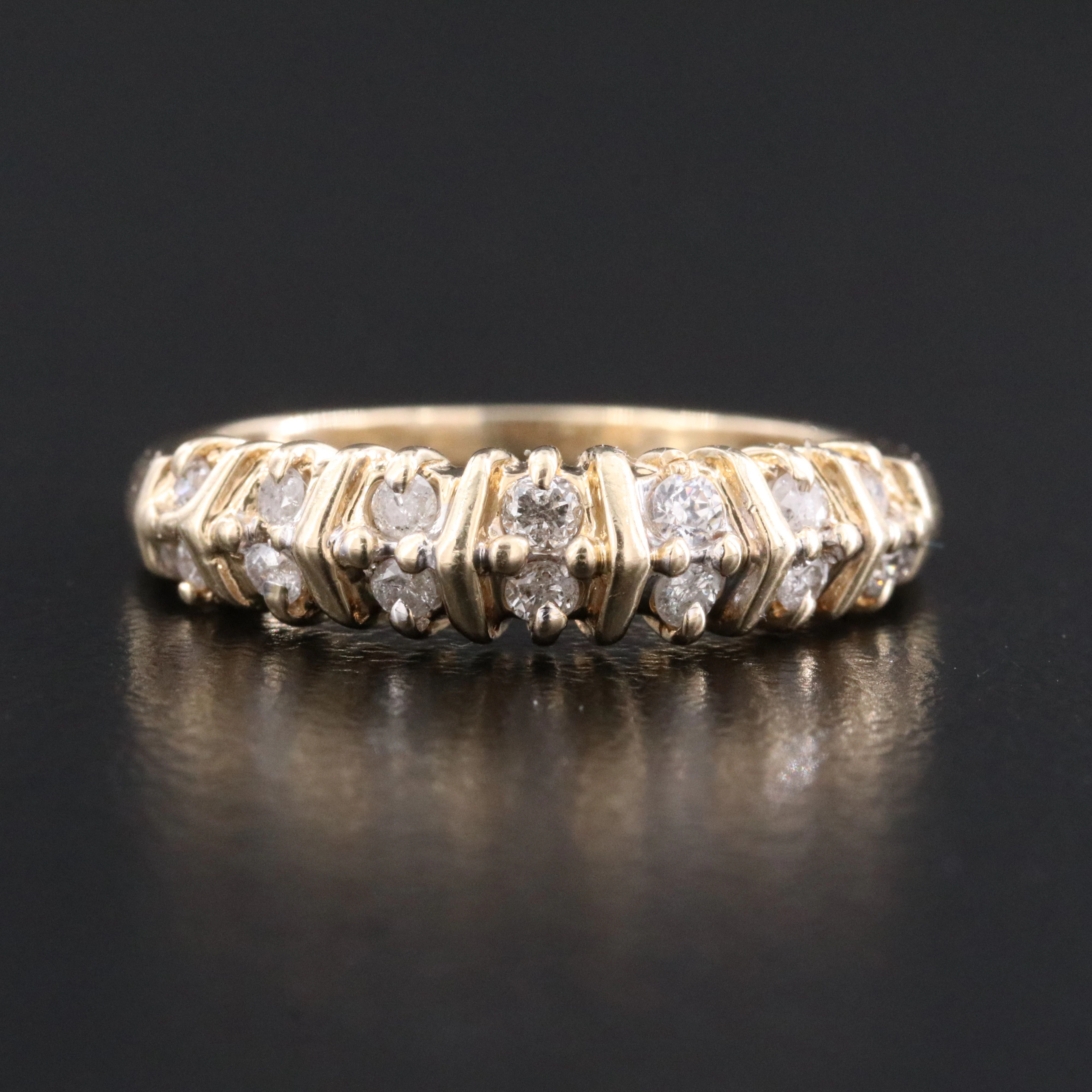 10K 0.25 CTW Diamond Stackable Ring