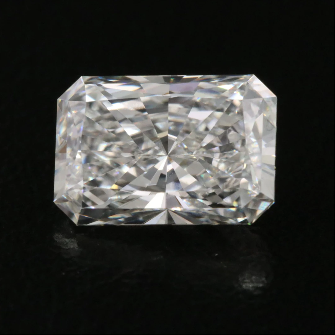 Loose 1.59 CT Lab Grown Diamond with IGI Report