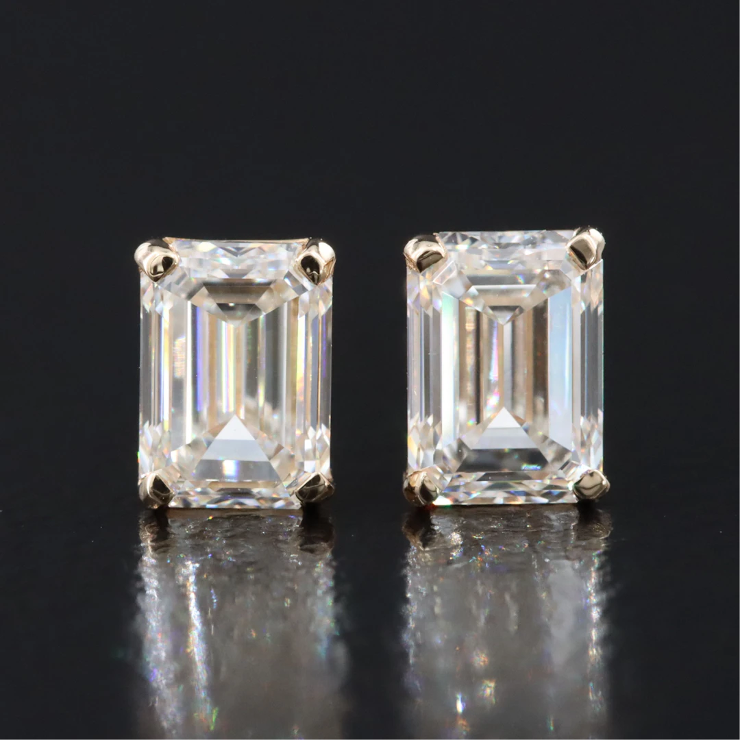 14K 1.10 CTW Diamond Earrings with GIA Reports