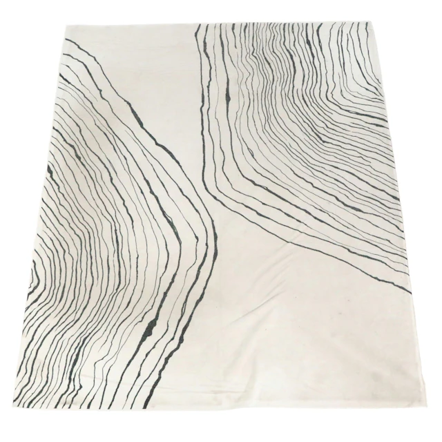 8'1 x 9'10 Machine Made Ruggable White with Black Graphic Area Rug