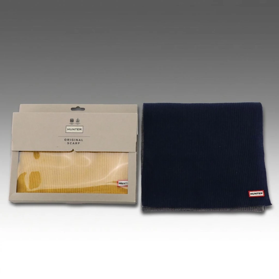 Hunter Moustache Scarves in Colorblock Ribbed Merino Wool