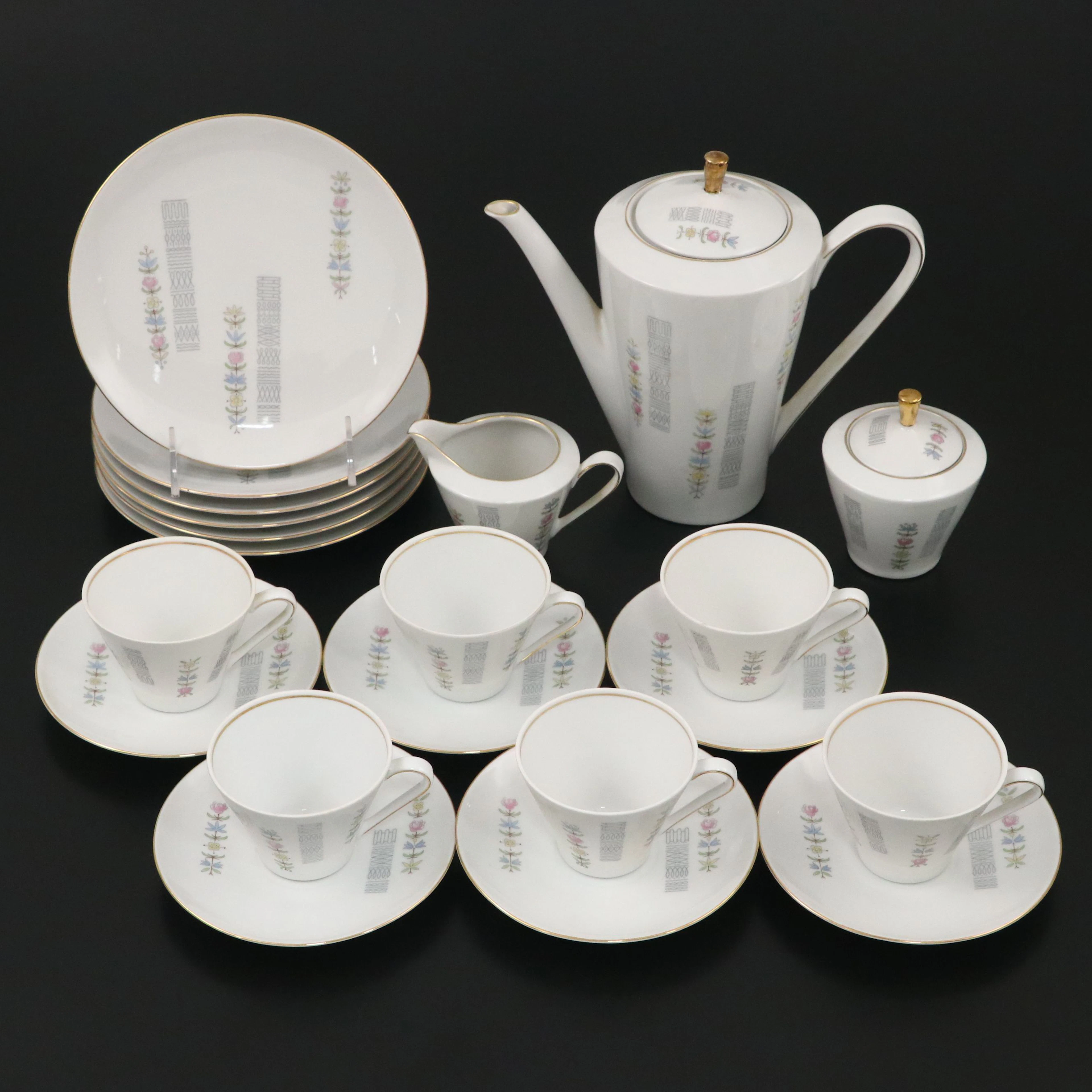 Schumann Arzberg German Porcelain Tea Set, Mid-20th C.