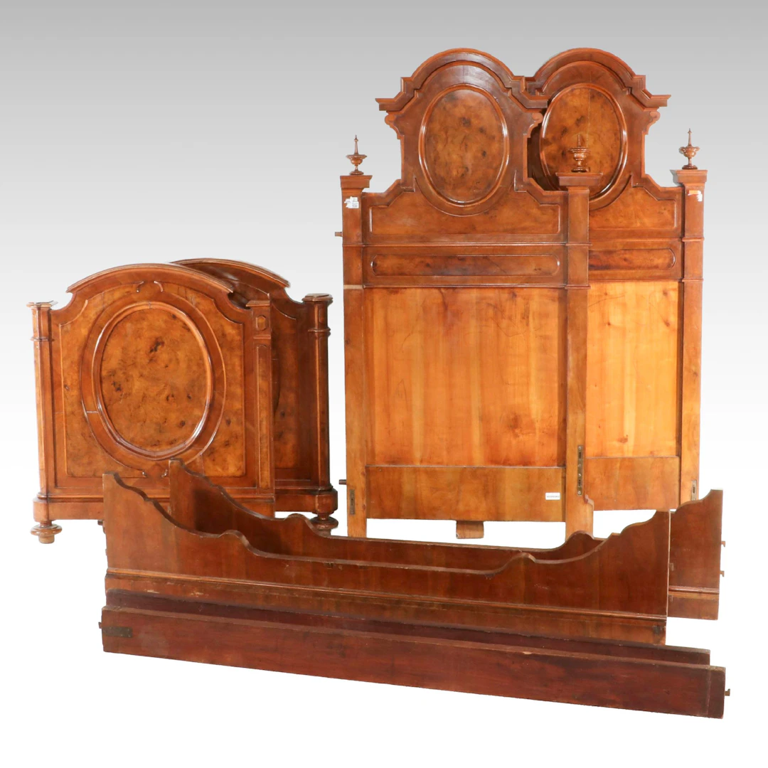 Pair of Gatti Giovanni Italian Renaissance Revival Carved Walnut Bed Frames