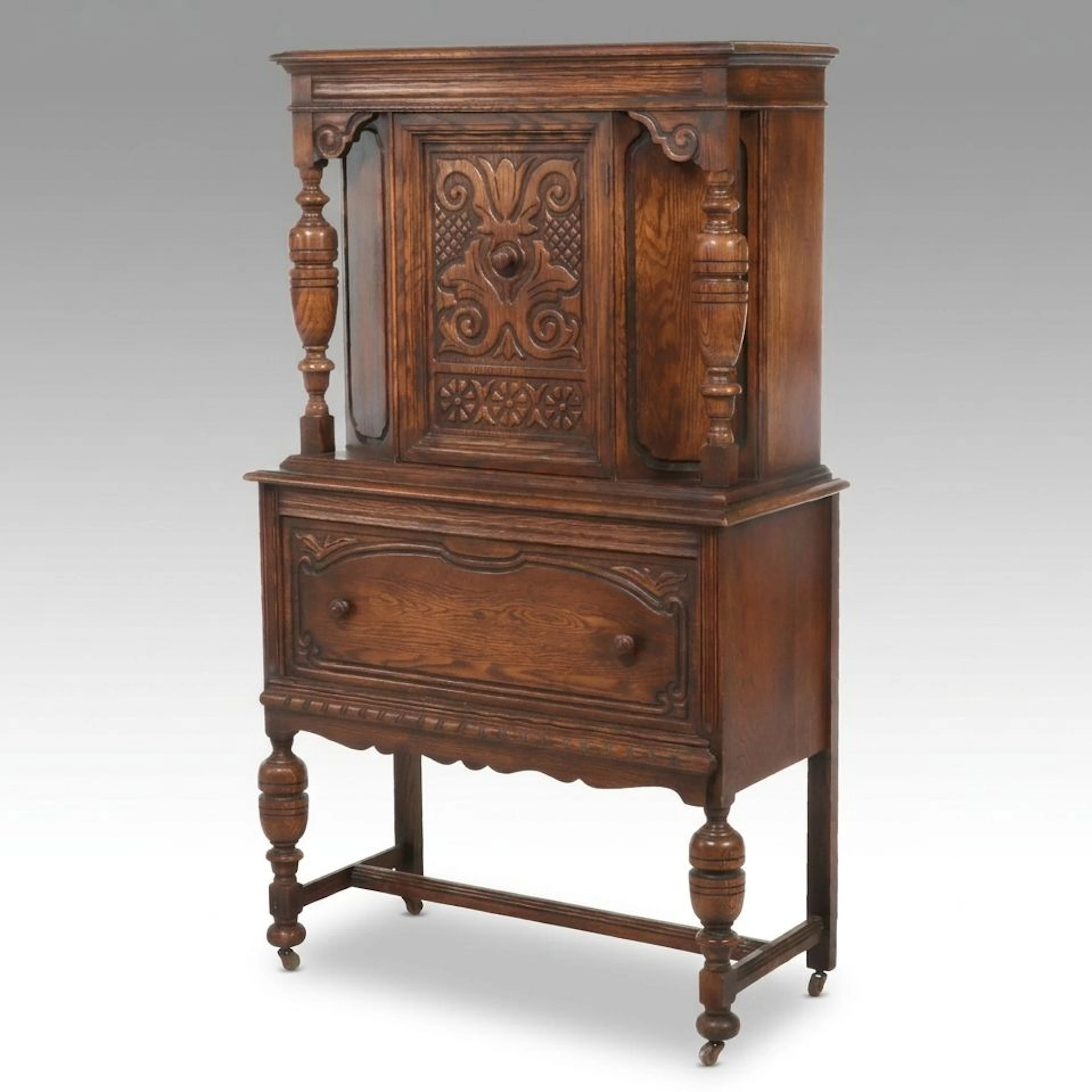 Bernhardt Furniture Jacobean Style Oak Court Cupboard
