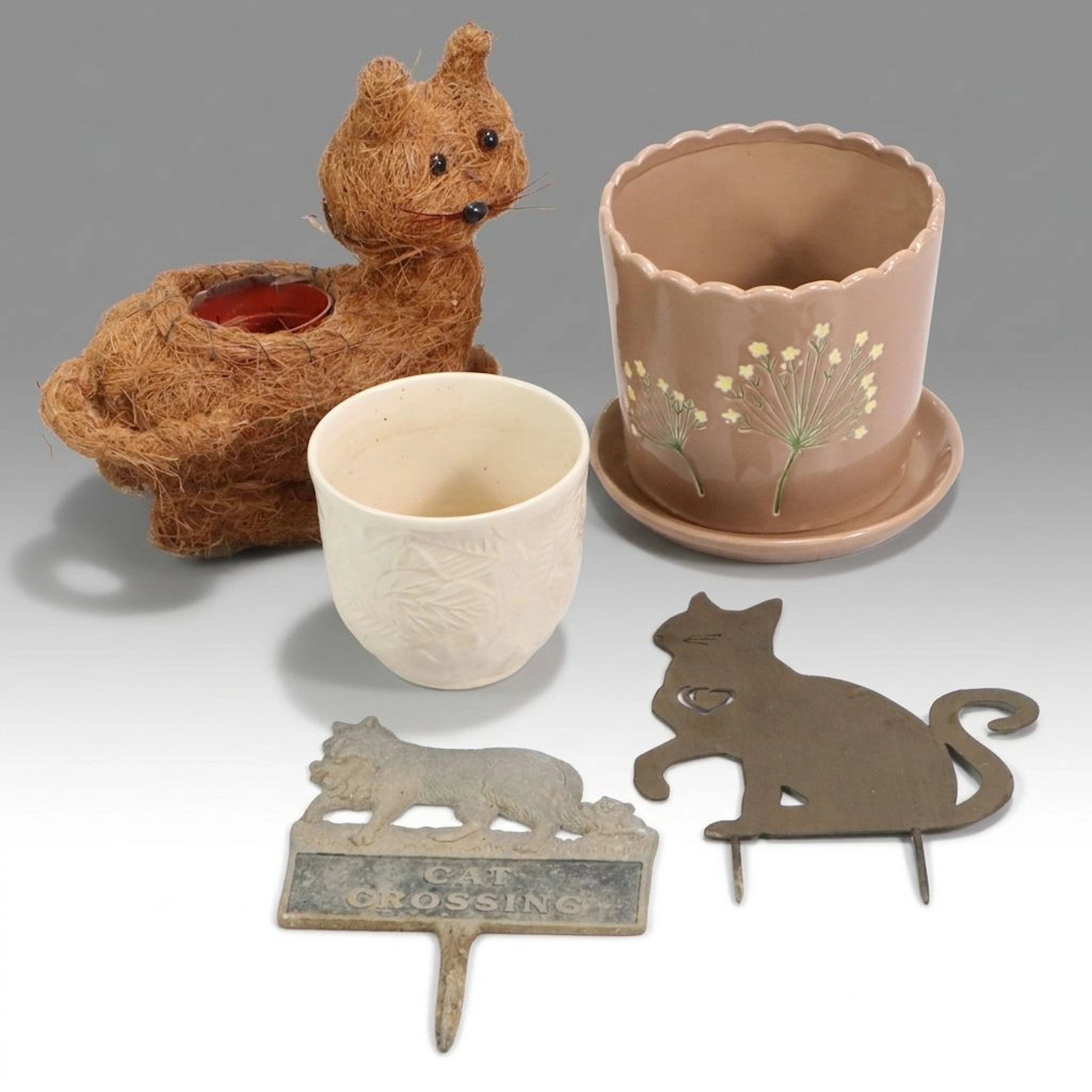 "Cat Crossing" Aluminum Garden Sign with More Lawn and Garden Décor