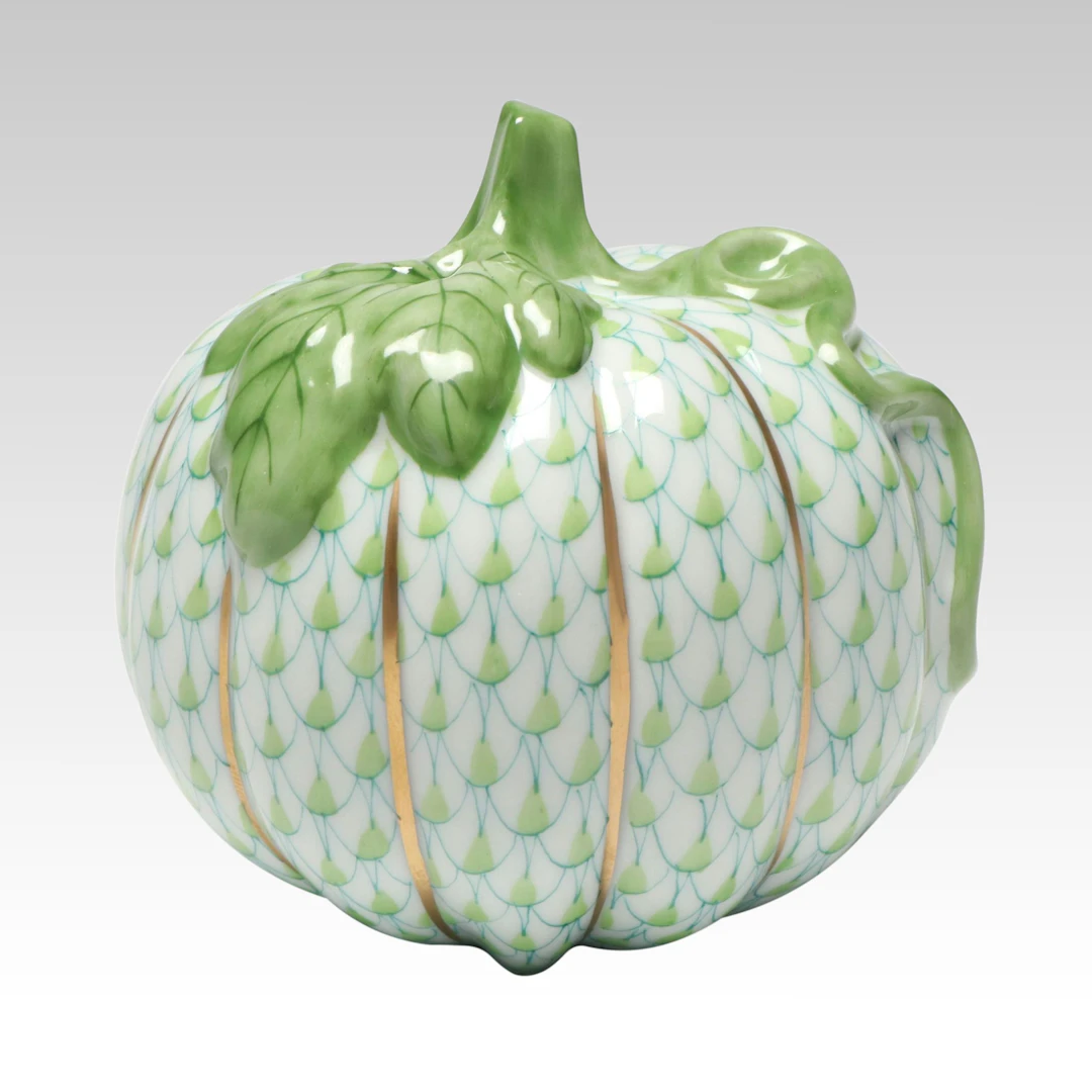 Herend Key Lime Fishnet with Gold "Pumpkin" Porcelain Figurine