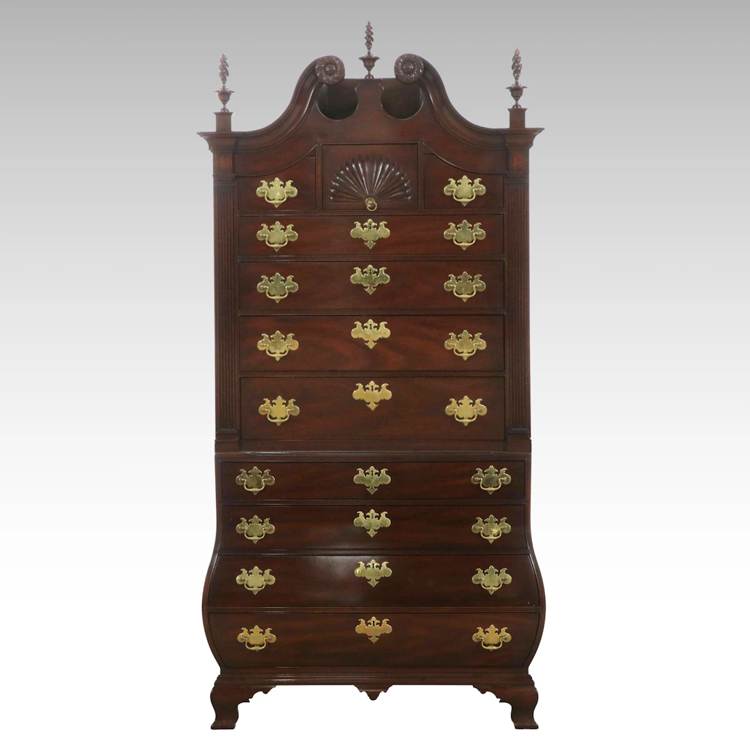 Kittinger Williamsburg Restoration Mahogany Bombe Chest on Chest
