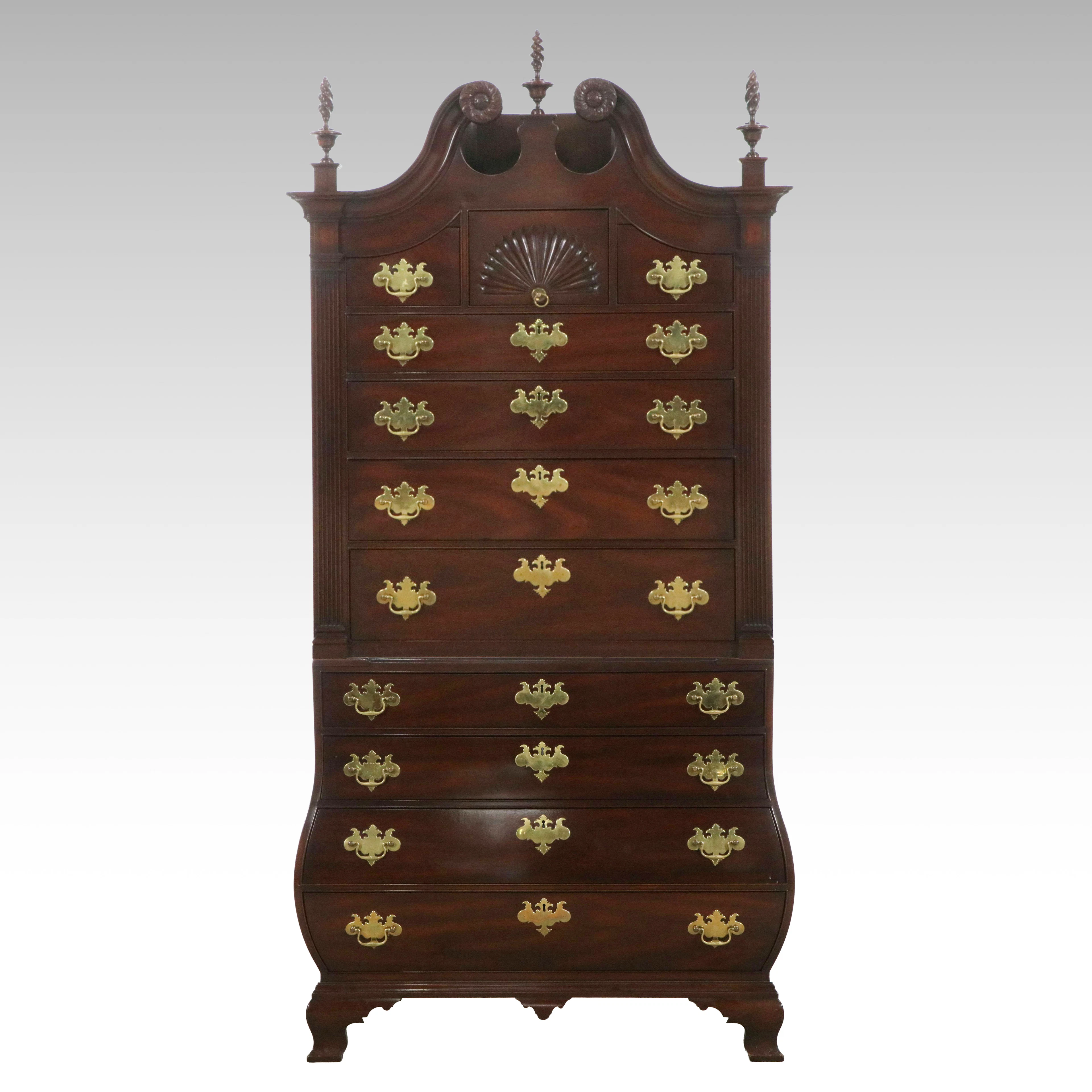 Kittinger Williamsburg Restoration Mahogany Bombe Chest on Chest