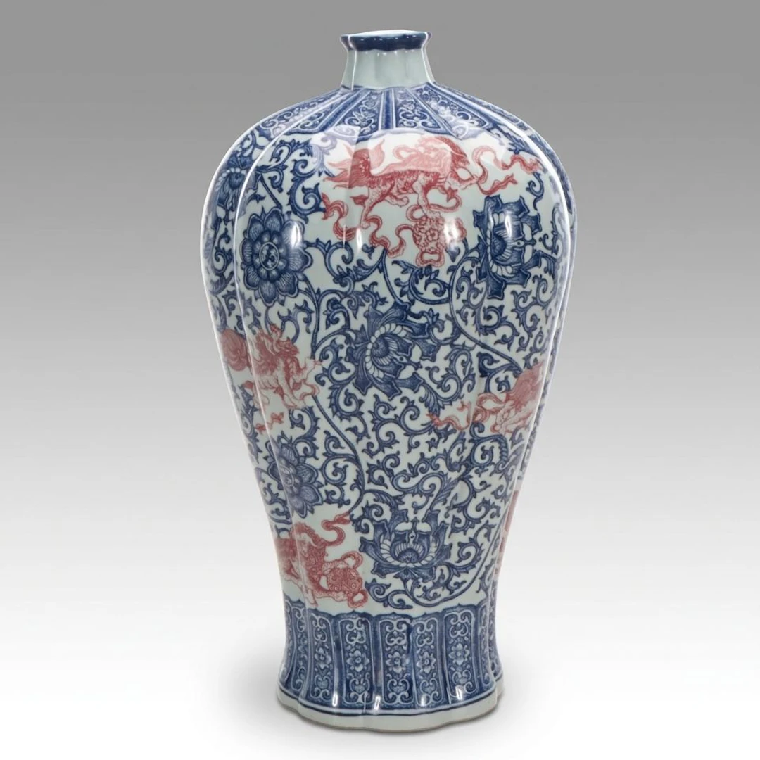 Chinese Blue & White Underglaze Red Porcelain Dragon Vase, Meiping Style