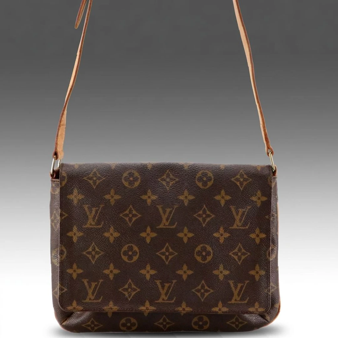 Louis Vuitton Musette Tango Shoulder Bag in Monogram Canvas and Vachetta