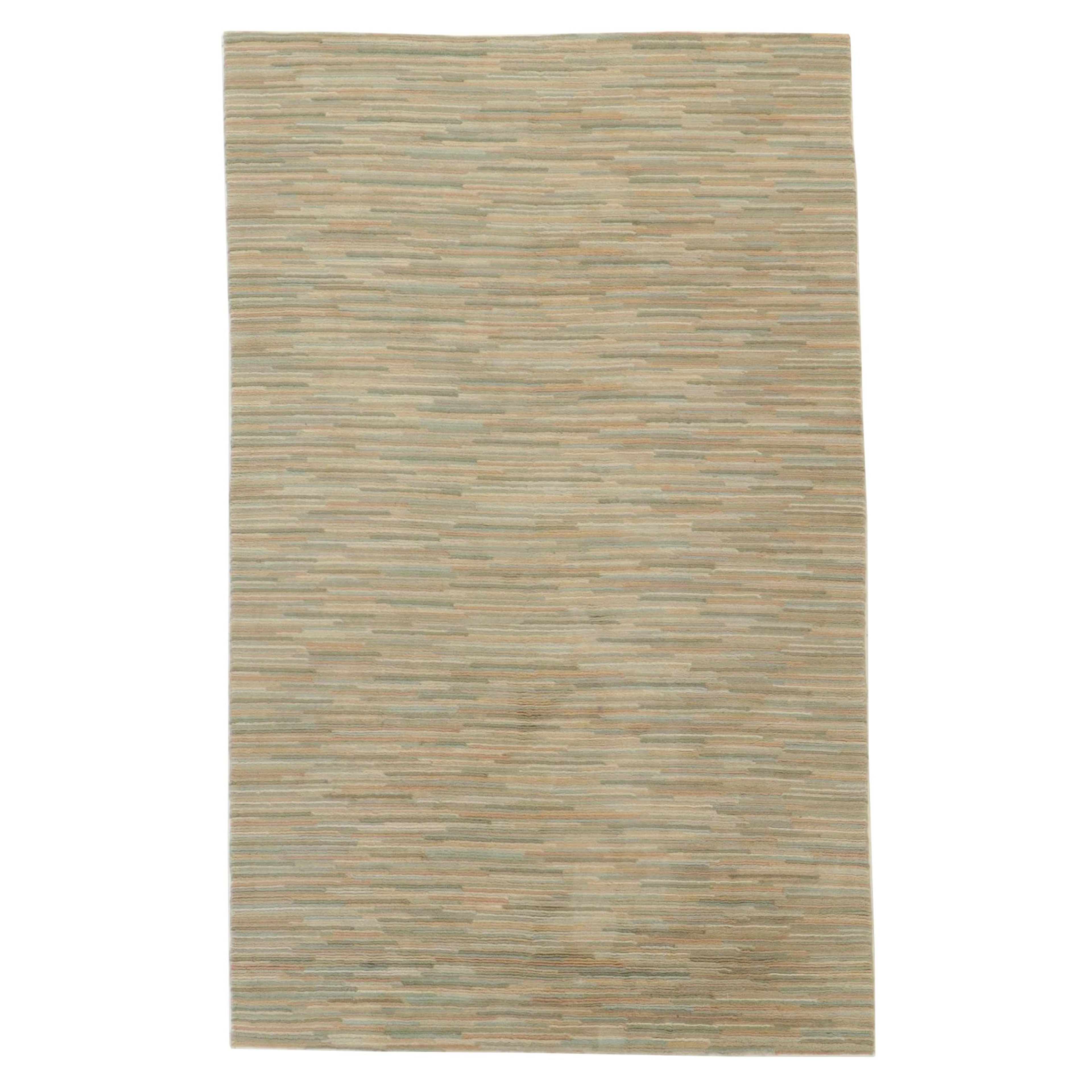 4'8 x 7'11 Hand-Knotted Minimalist Style Area Rug