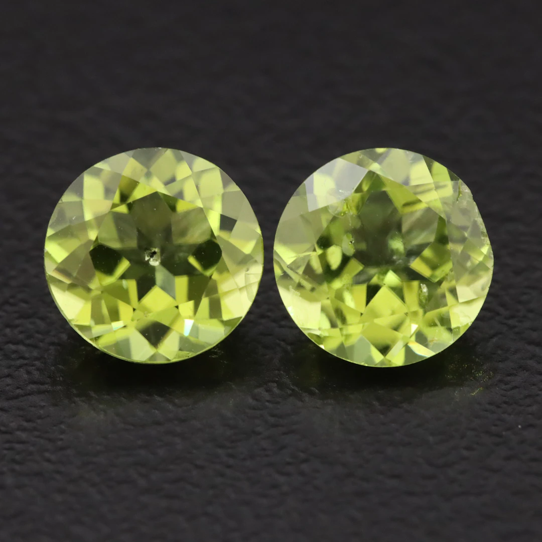 Loose 2.91 CTW Peridot, Matched Pair
