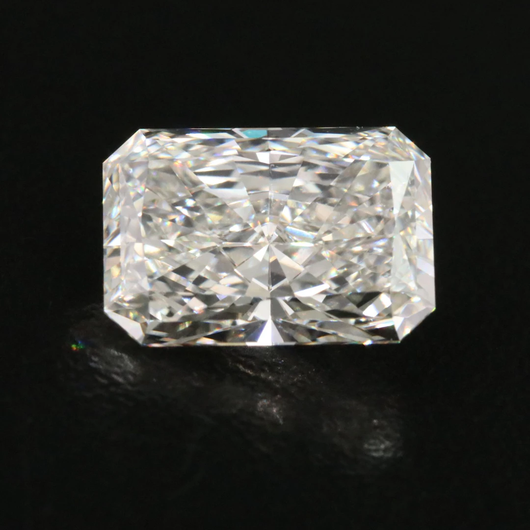 Loose 2.89 CT Lab Grown Diamond with IGI Report
