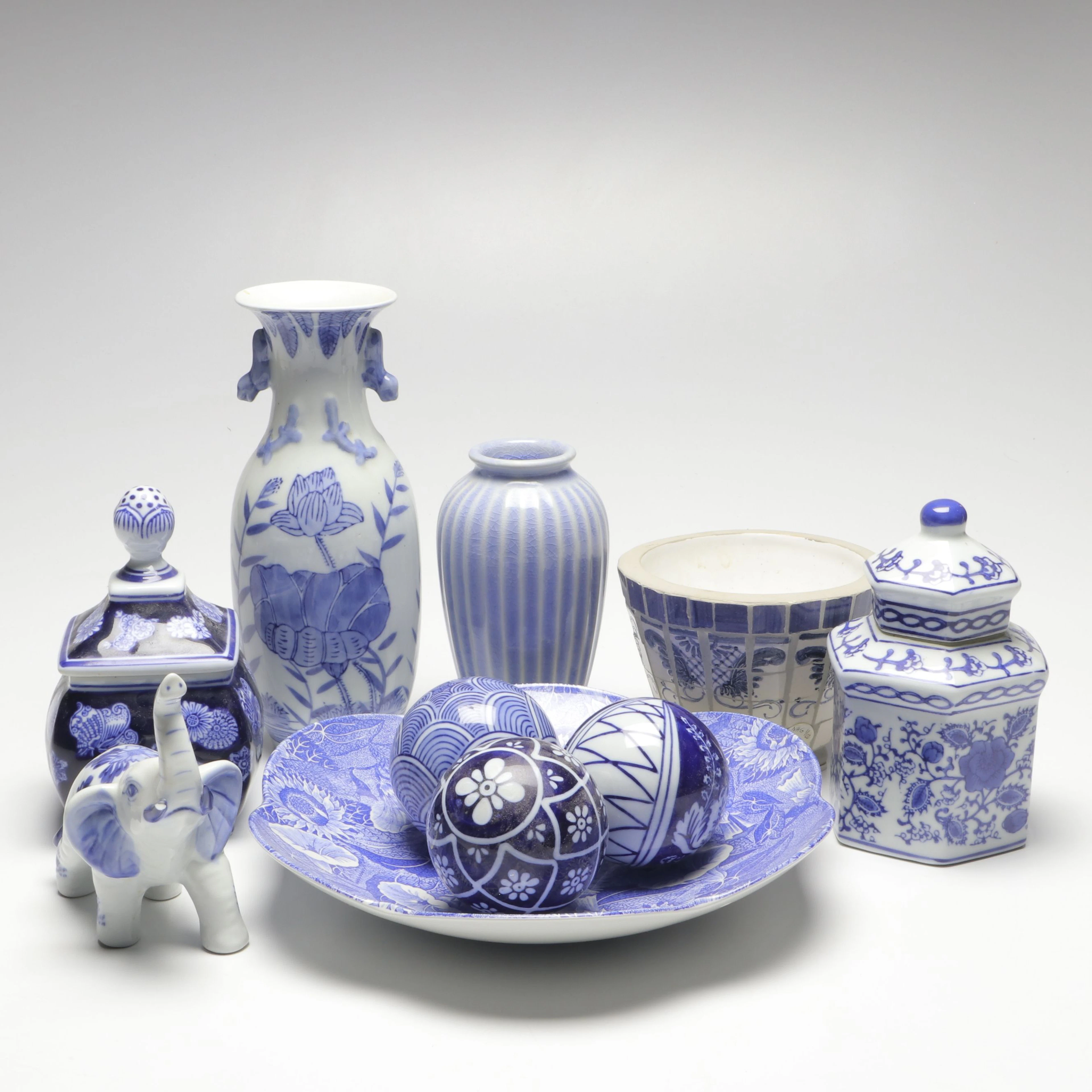 Spode "Blue Room Sunflower" Porcelain Bowl with More Blue and White Table Décor