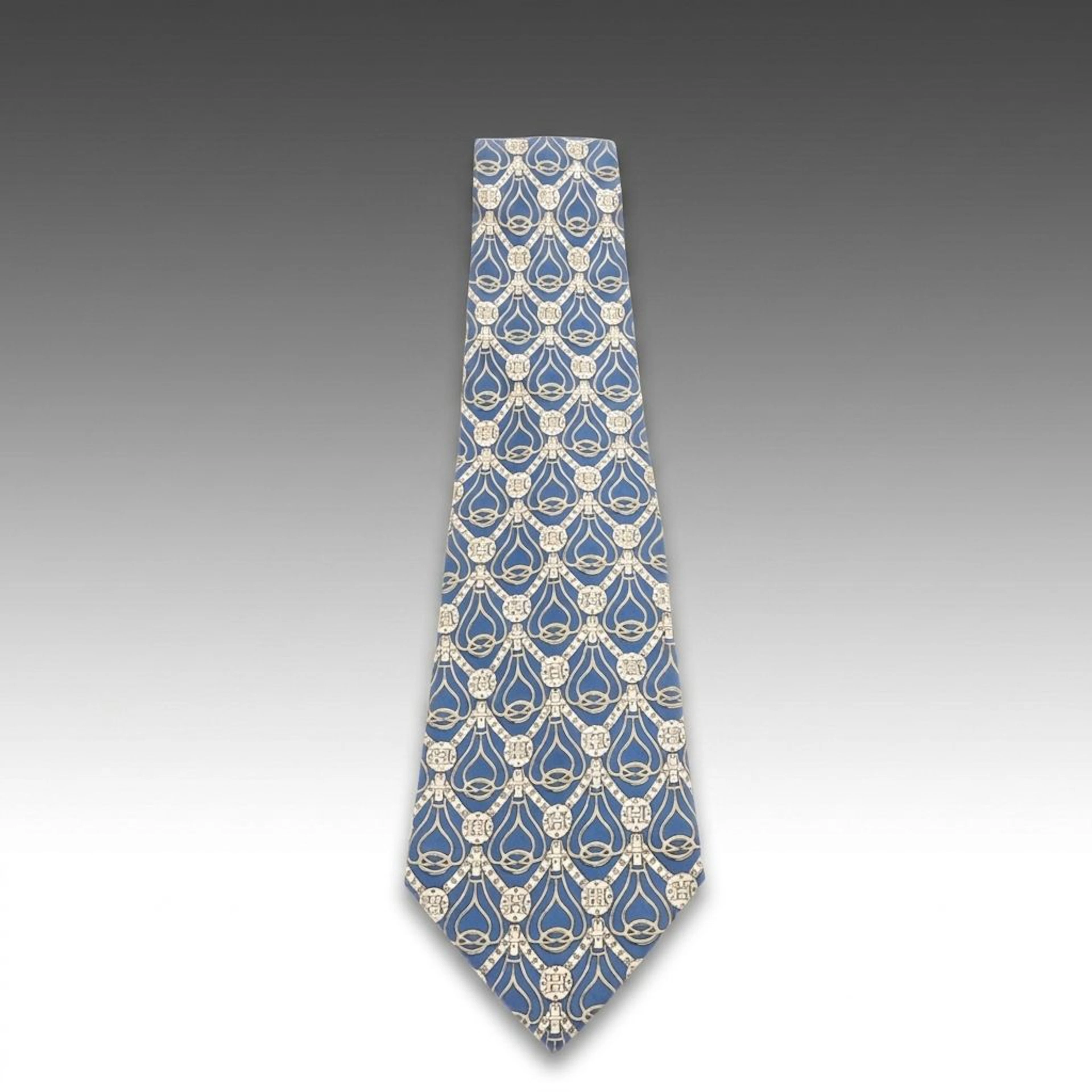 Hermès Stirrup/Stirrup Strap Pattern Necktie in Silk Twill, Vintage