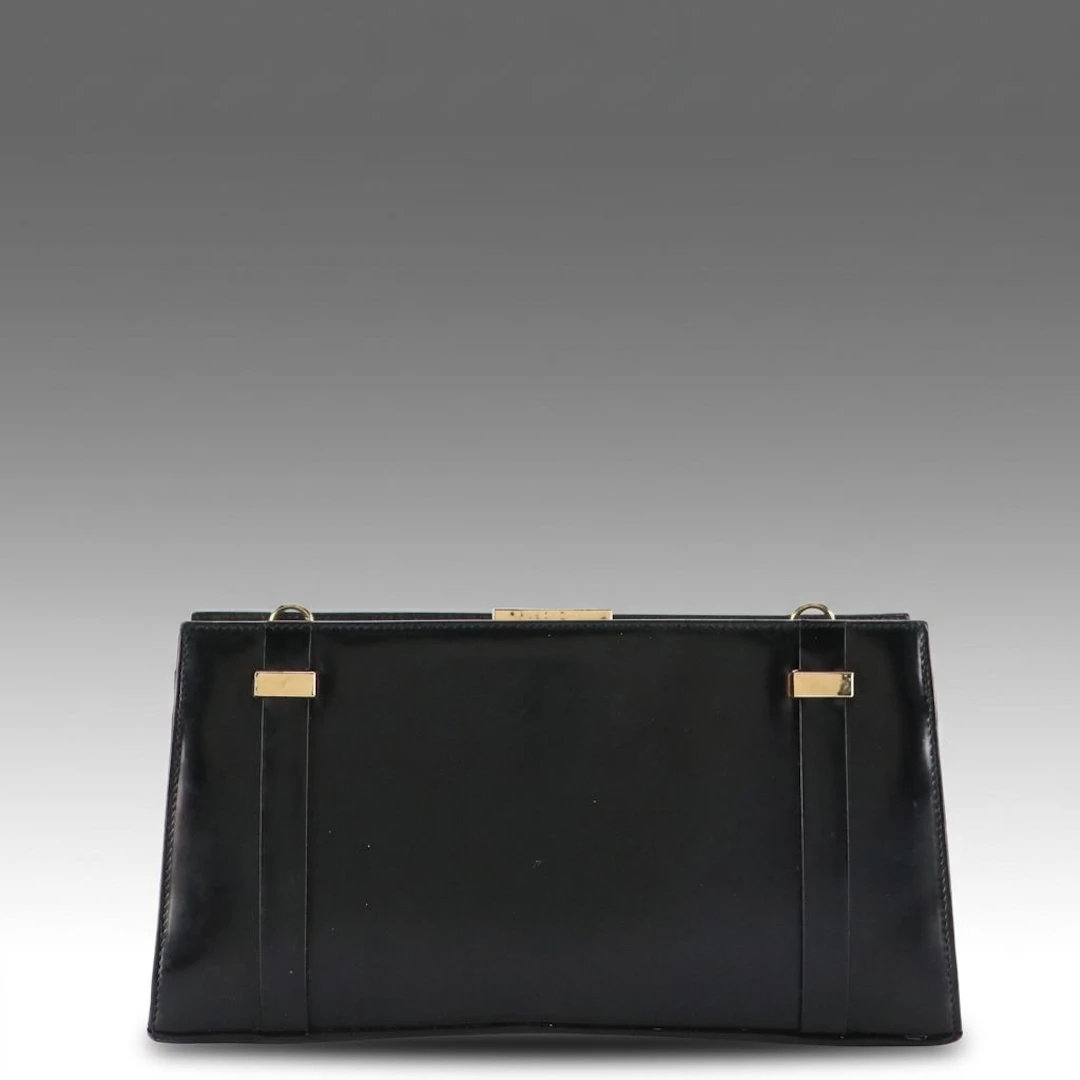Gucci Framed Clutch in Black Smooth Leather
