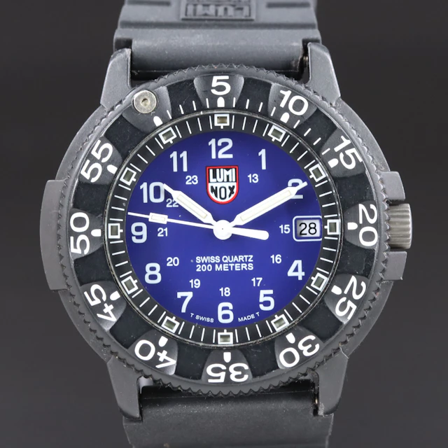 Luminox Series 3000 Swiss Quartz Dive Watch