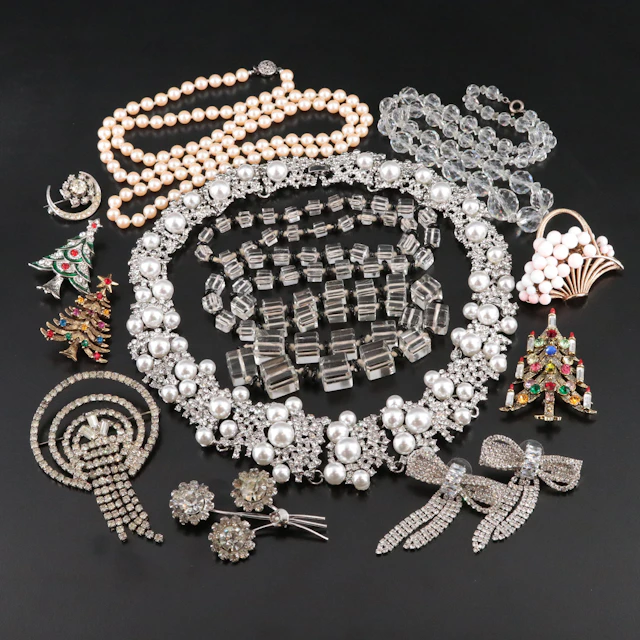 Eisenberg Ice Christmas Tree Featured in Vintage Rhinestone Jewelry