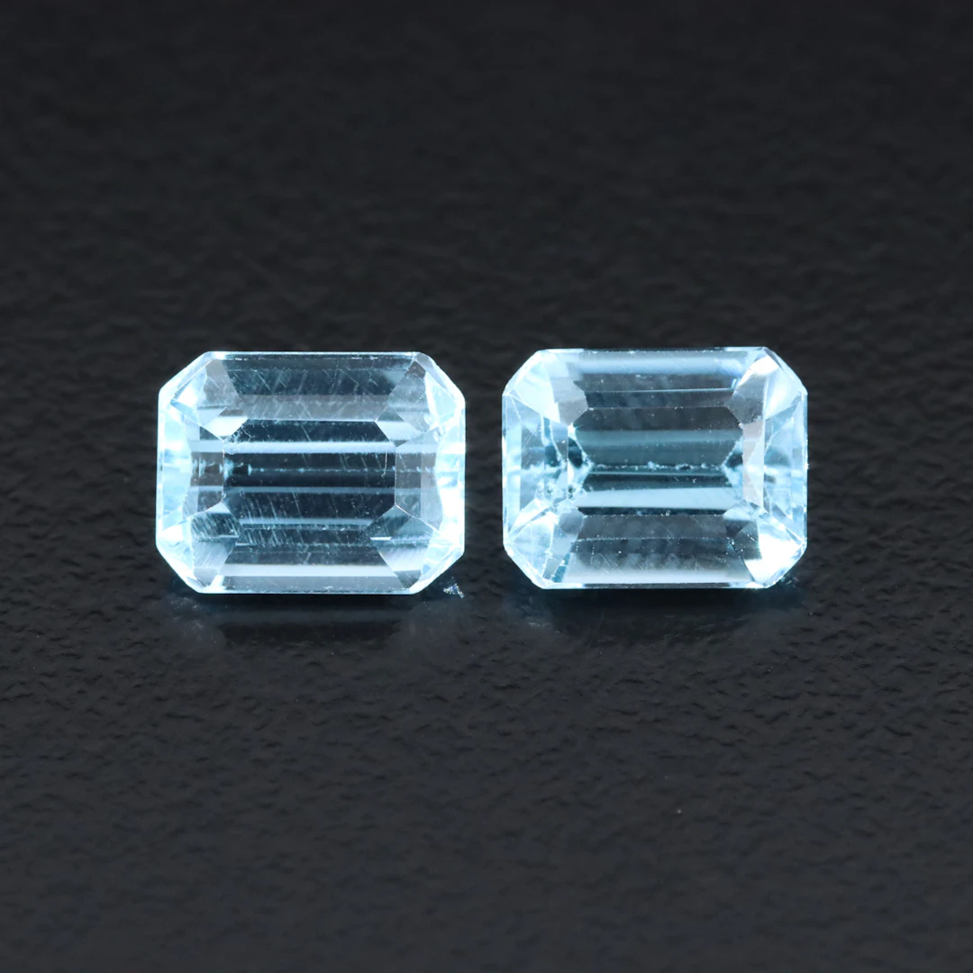 Loose 6.69 CTW Swiss Blue Topaz Pair