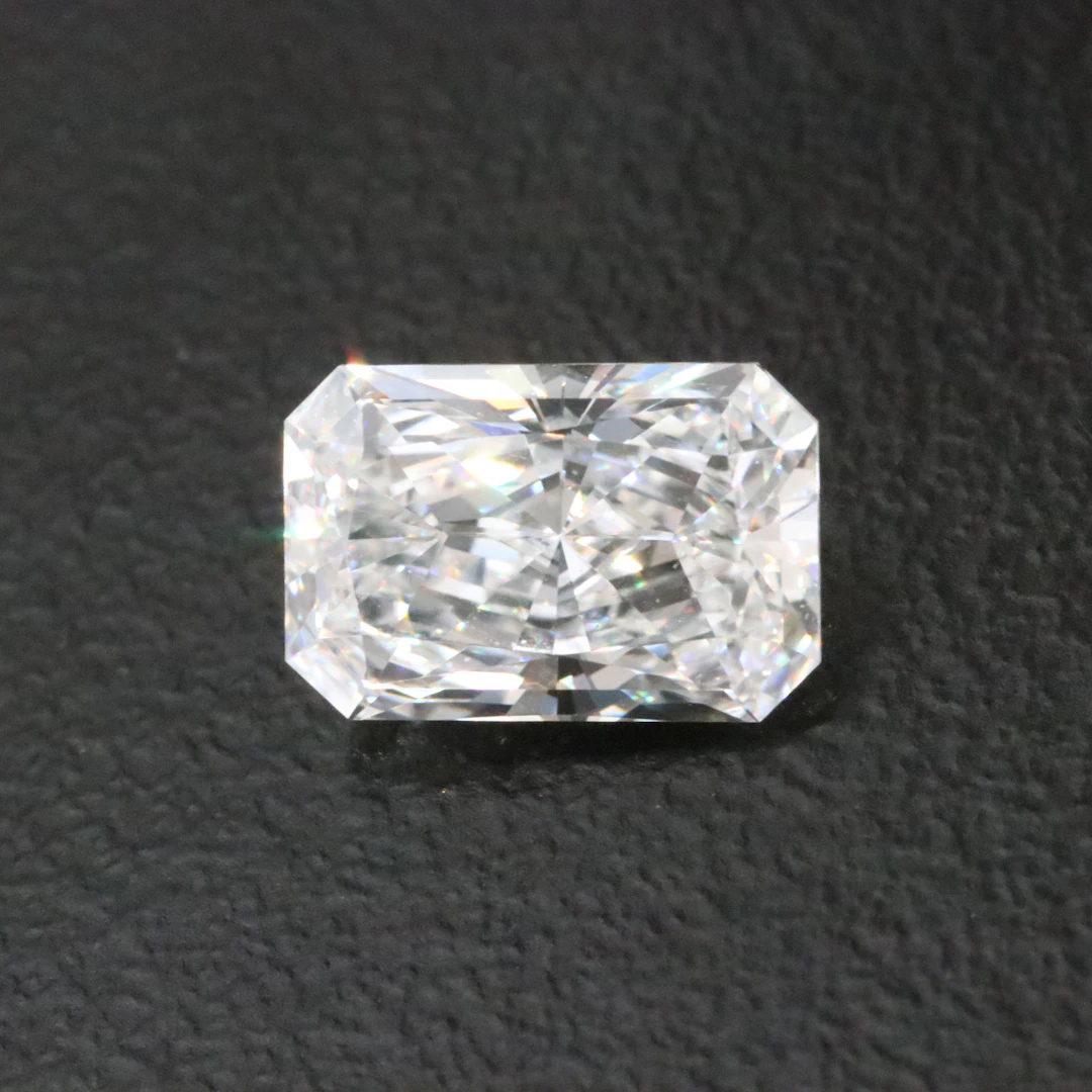 Loose 1.58 CT Lab Grown Diamond with IGI Report