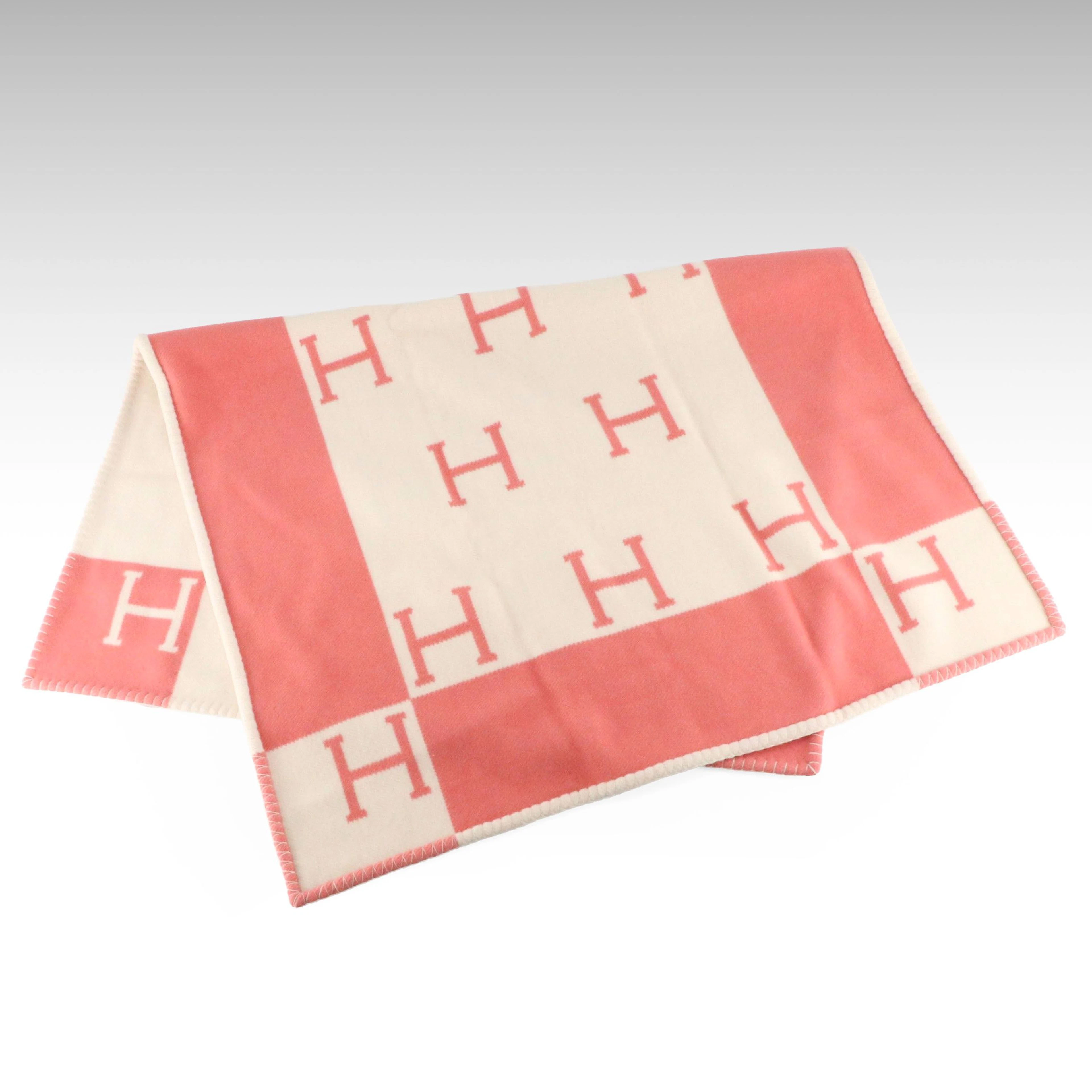 Hermès "Avalon" Pink and White Merino Wool/Cashmere Crib Blanket