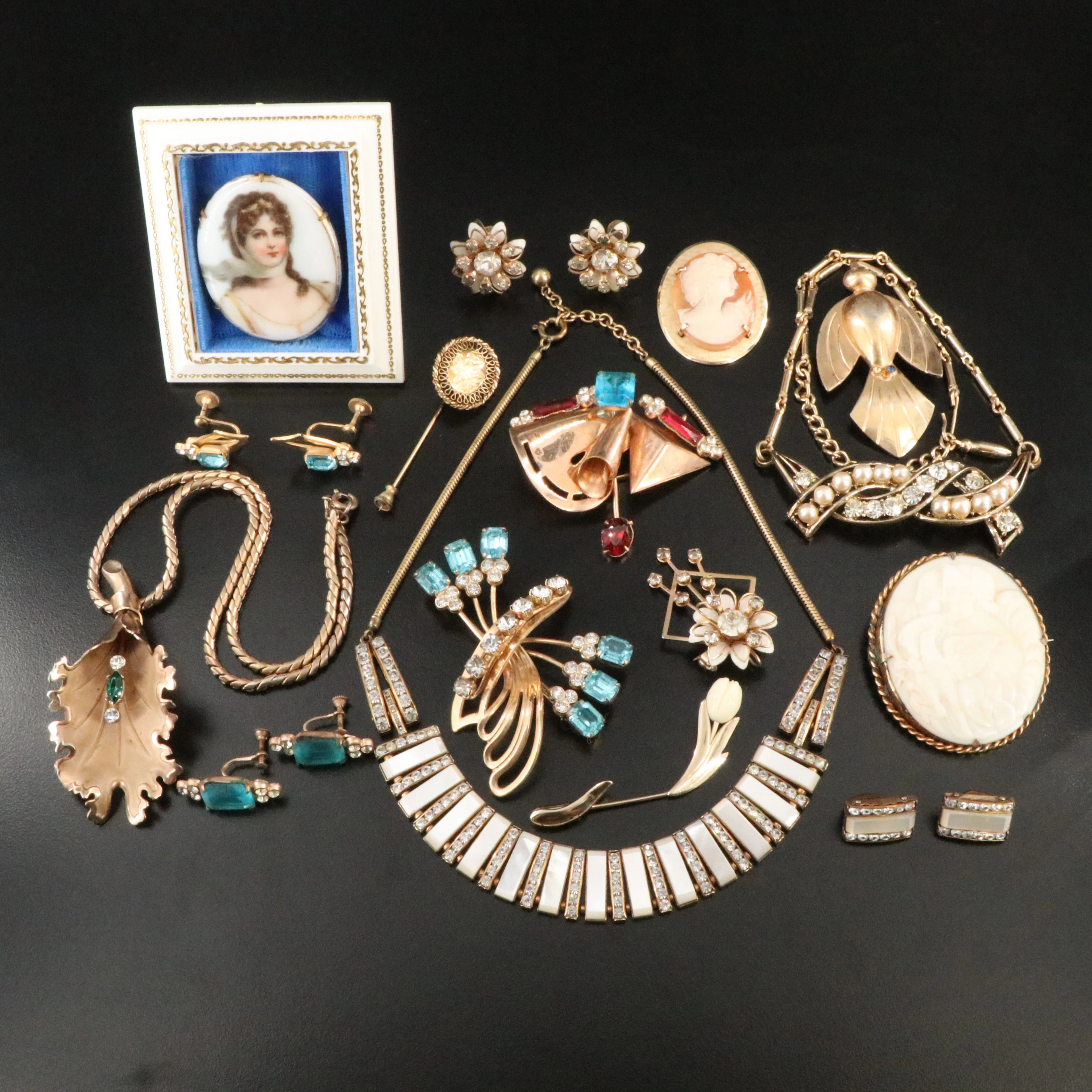 Zeus and Demeter Cameo Brooch Featured in Vintage Jewelry