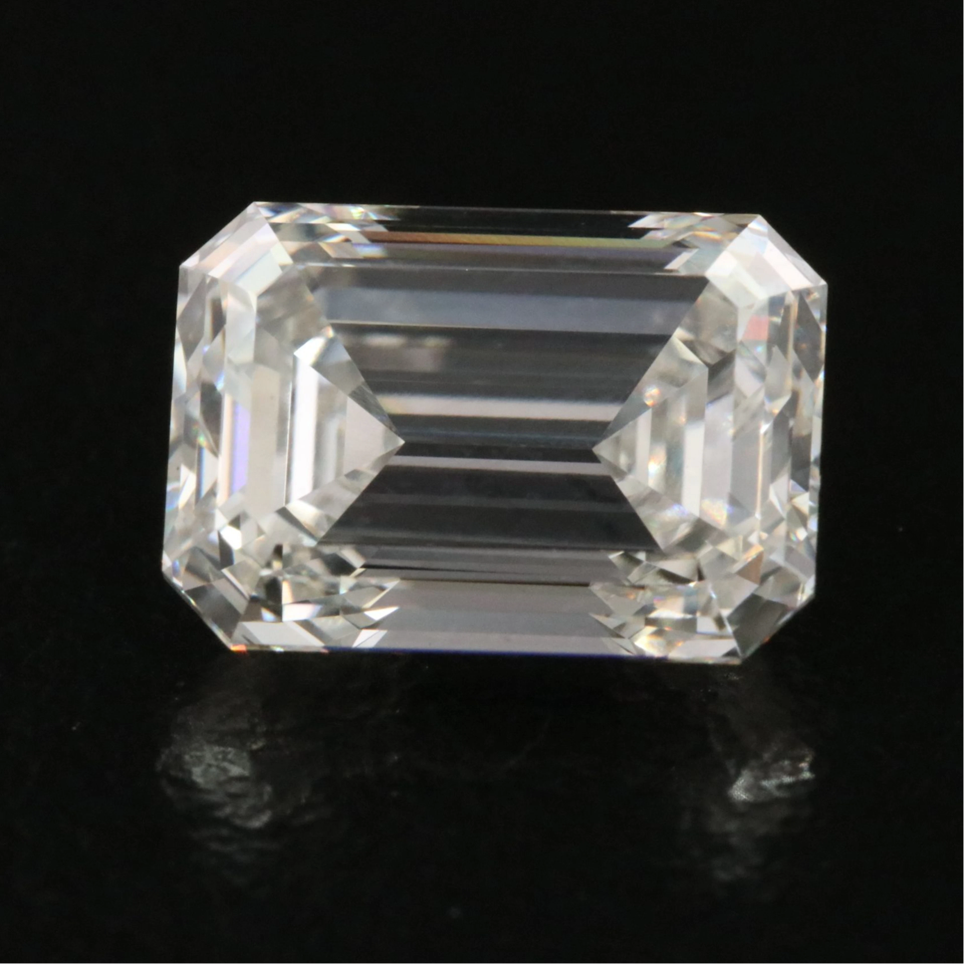 Loose 3.01 CT Lab Grown Diamond with IGI Report