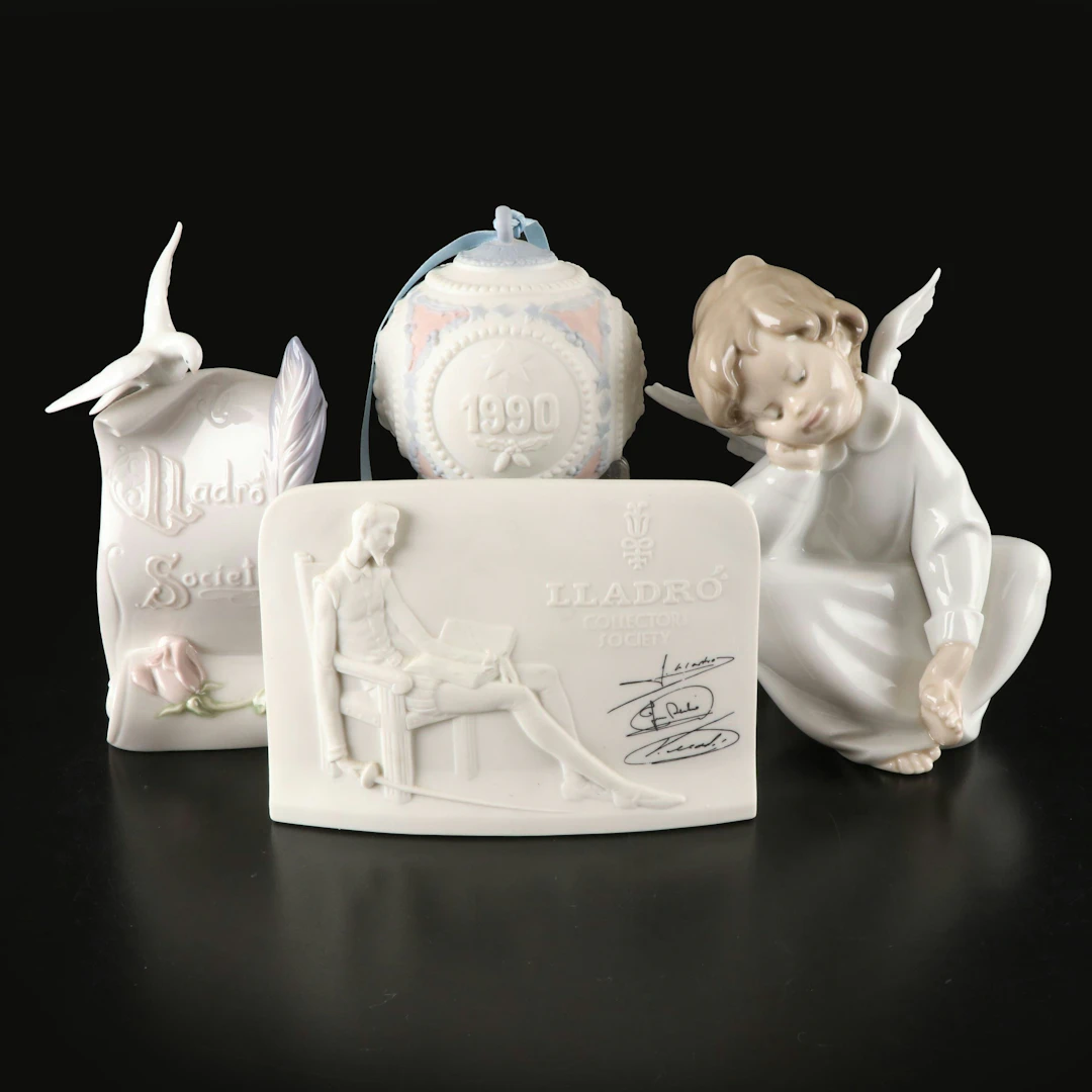 Lladró "Angel Thinking" Figurine with Collector Plaques, Ornament